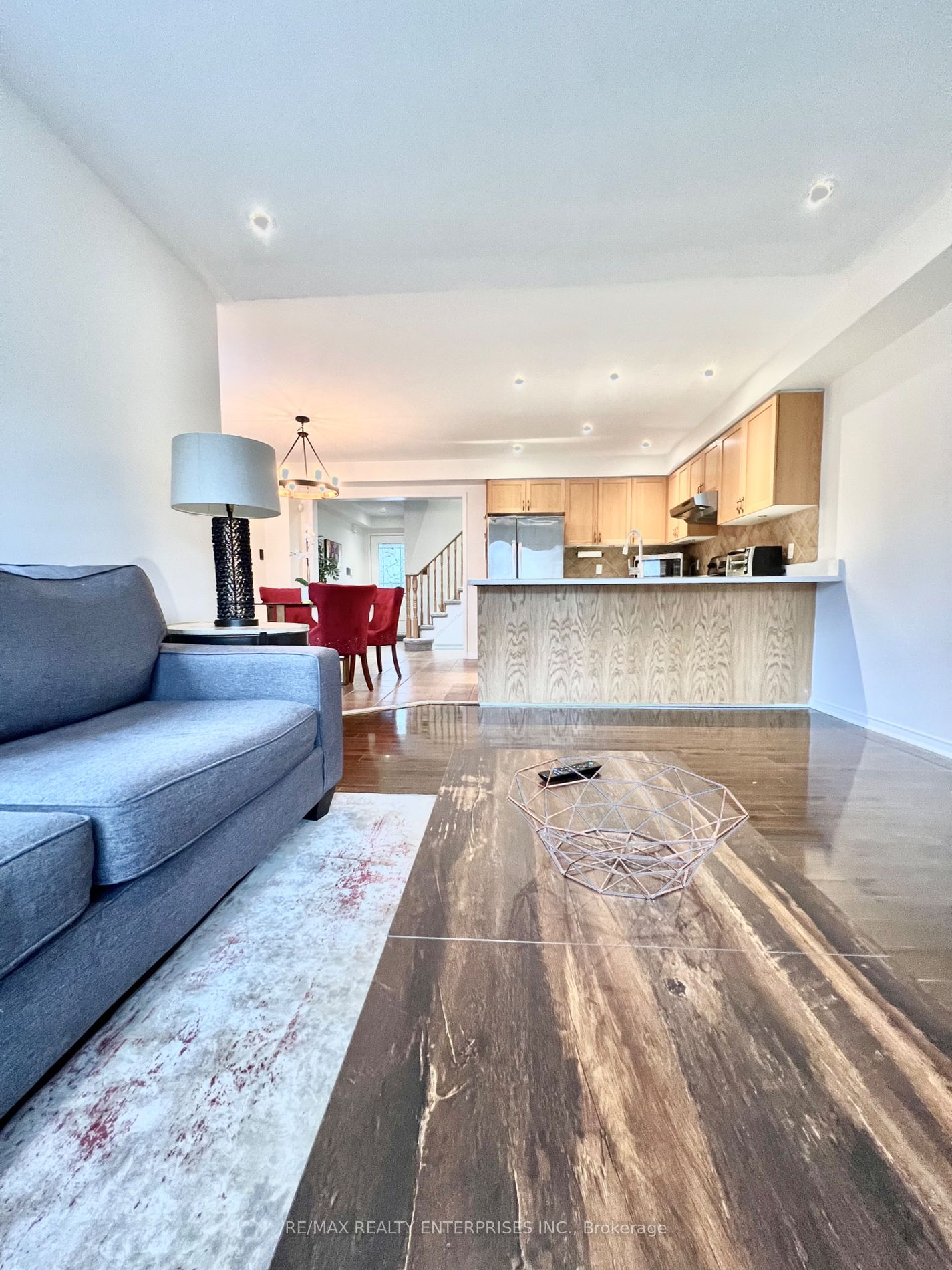 3881 Partition Road