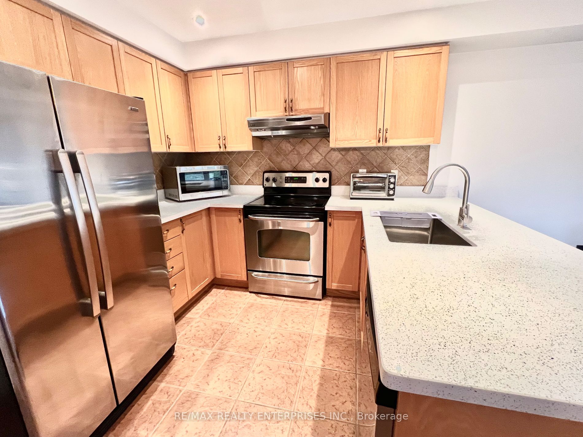 3881 Partition Road