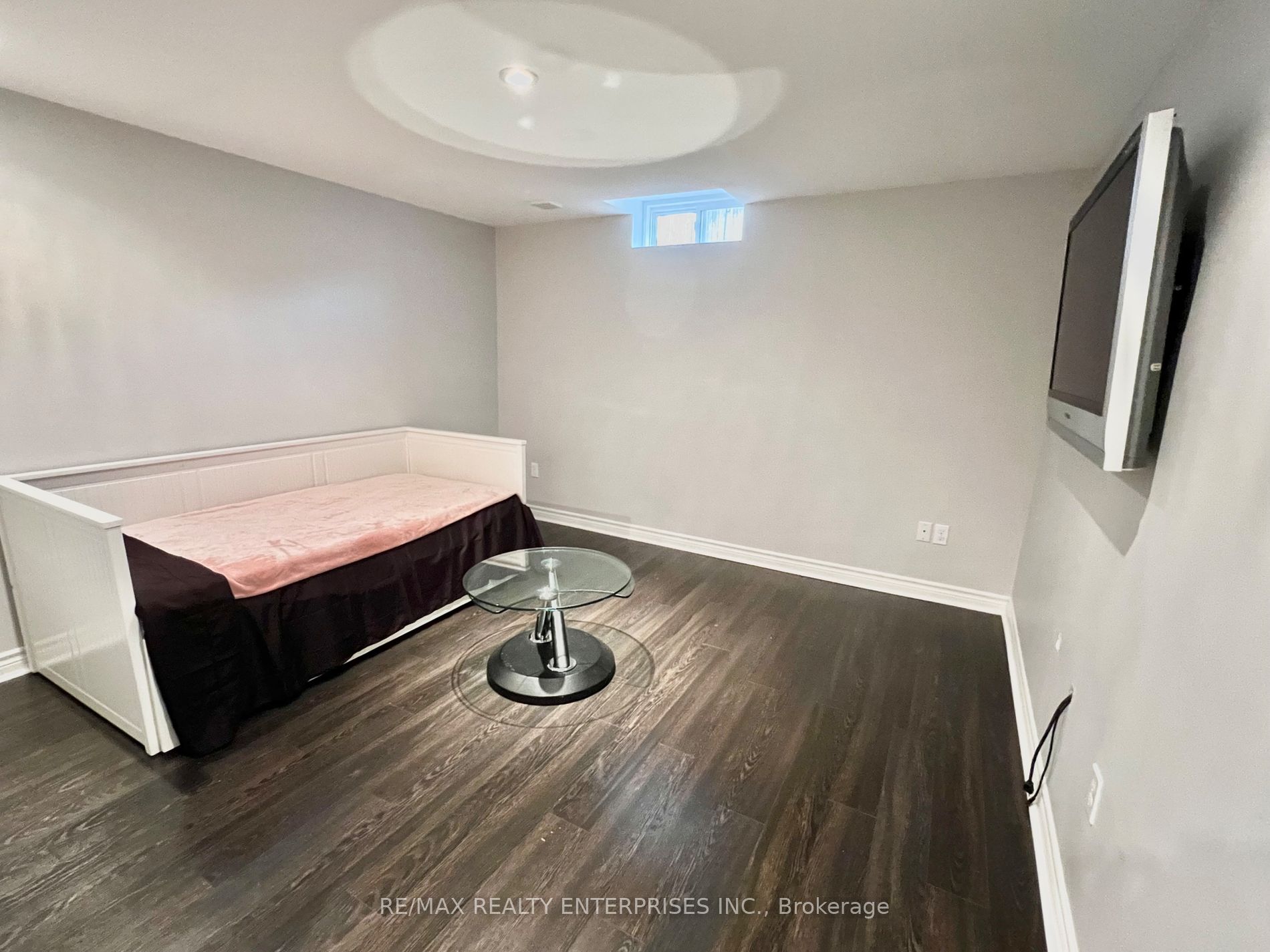 3881 Partition Road