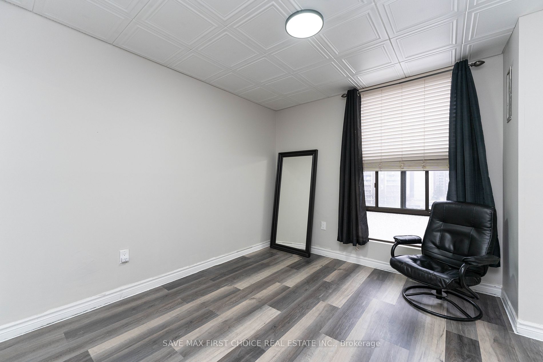21 Knightsbridge Rd, #509