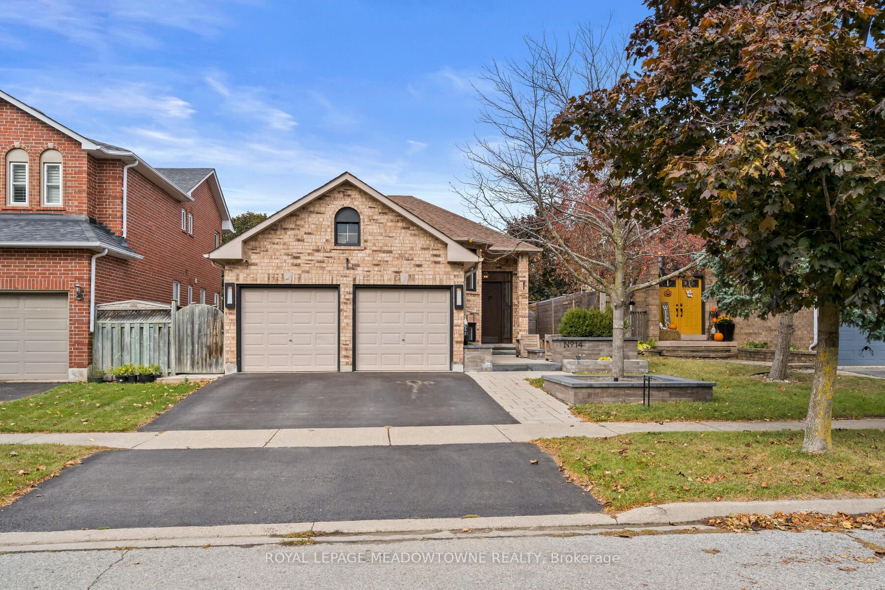 14 Mccullough Crescent