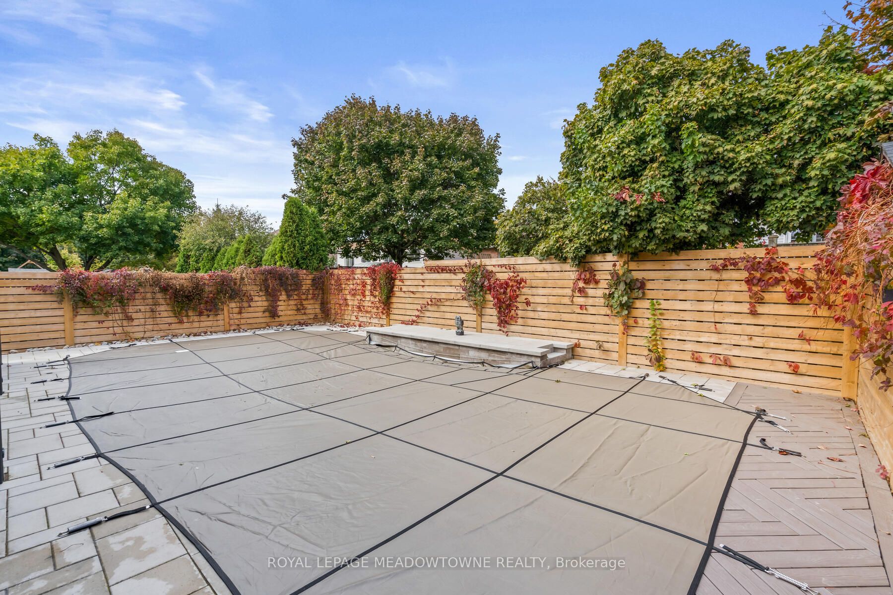 14 Mccullough Crescent