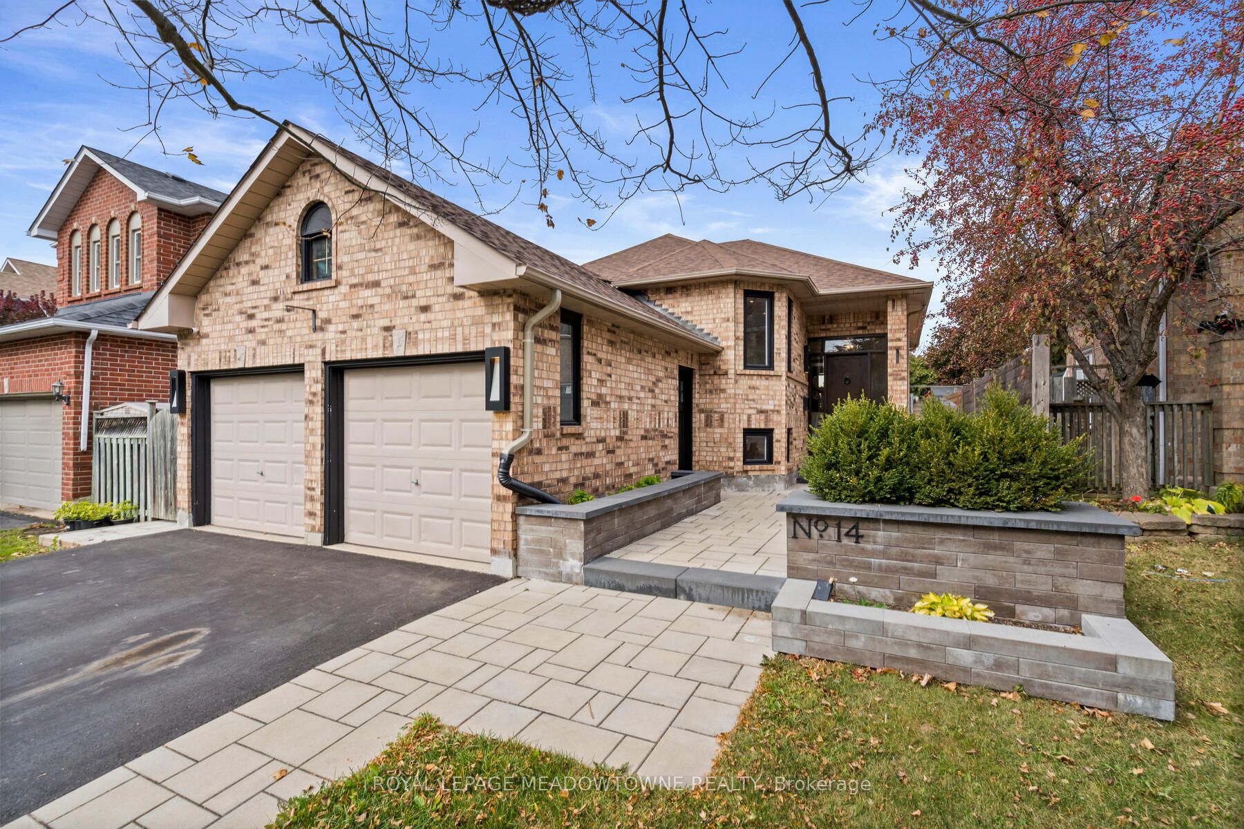 14 Mccullough Crescent