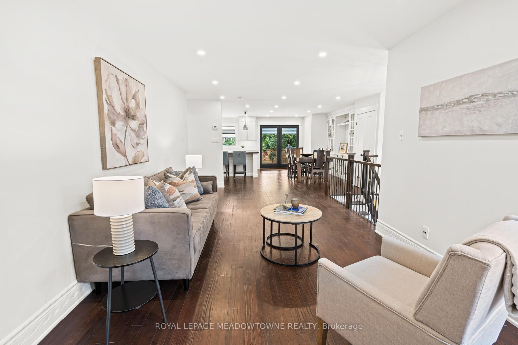 14 Mccullough Crescent