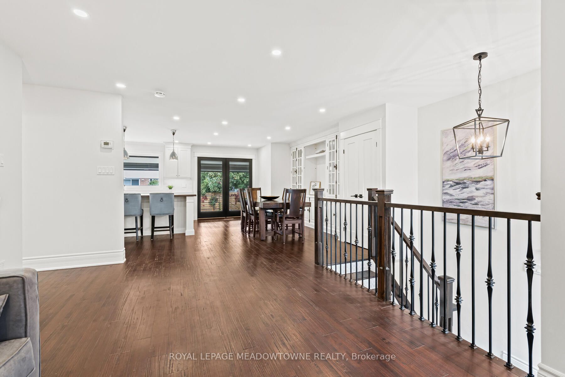 14 Mccullough Crescent