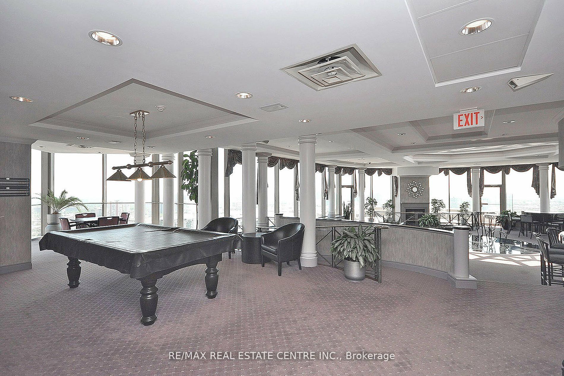45 Kingsbridge Garden Circ, #1504
