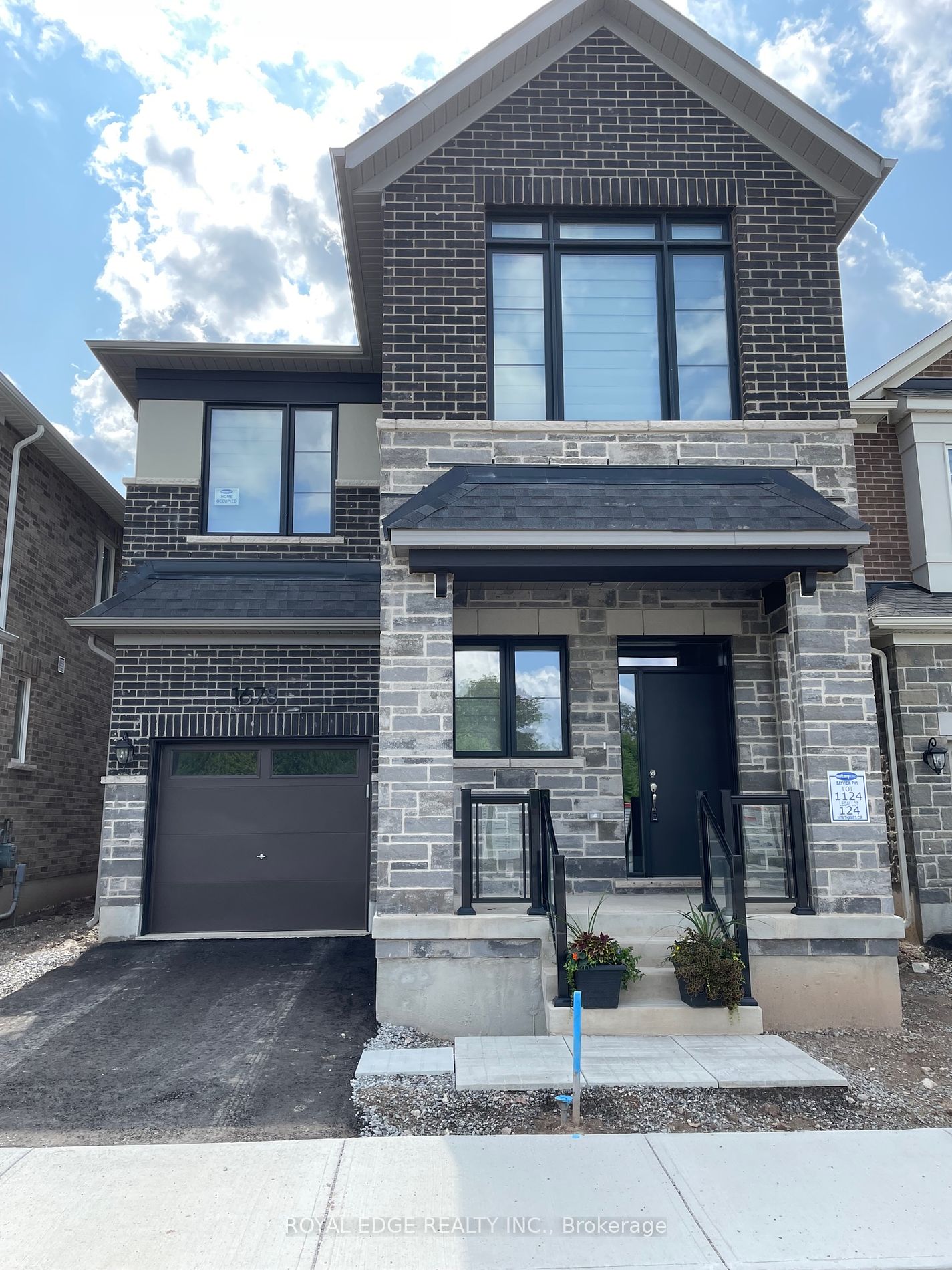 1678 Thames Circle