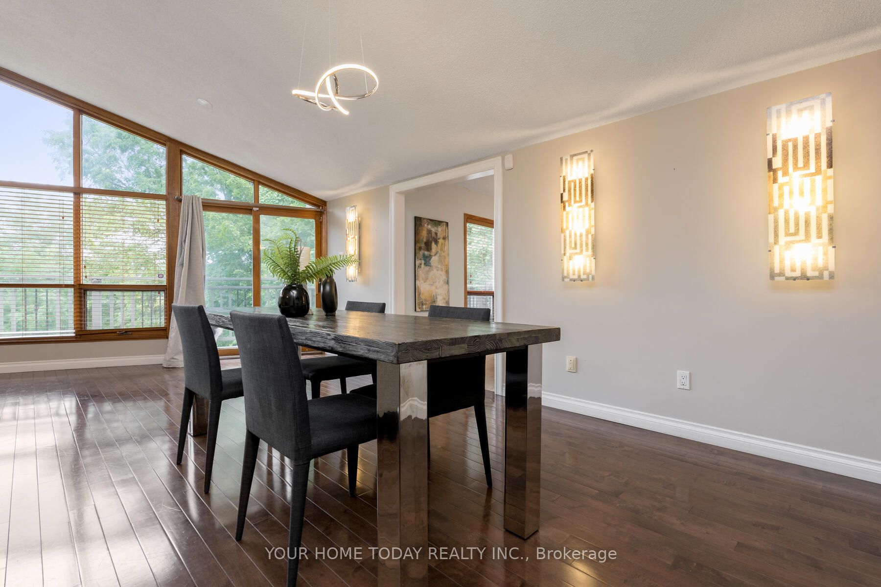13 Stewarttown Road