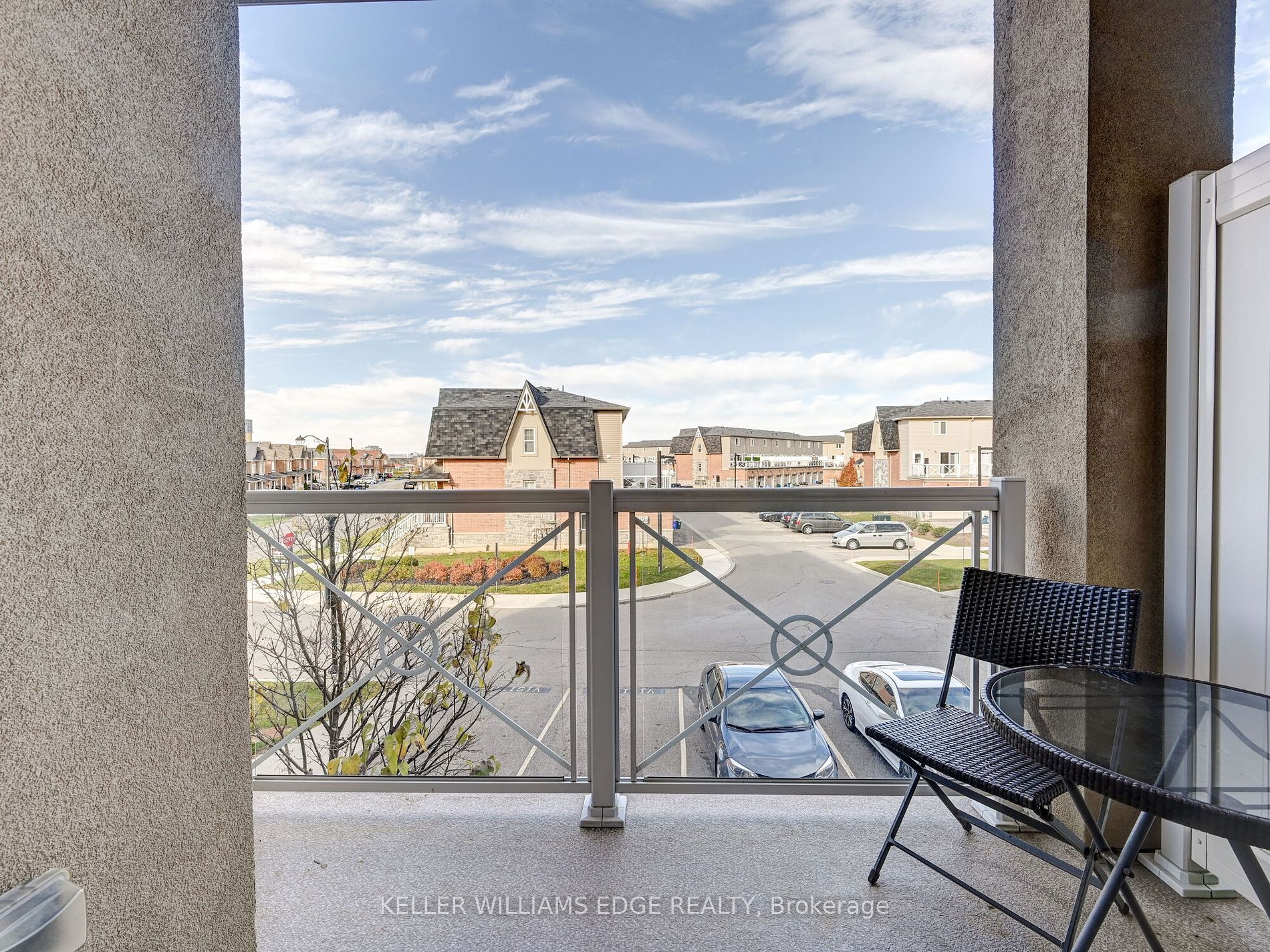 1360 Costigan Rd, #207