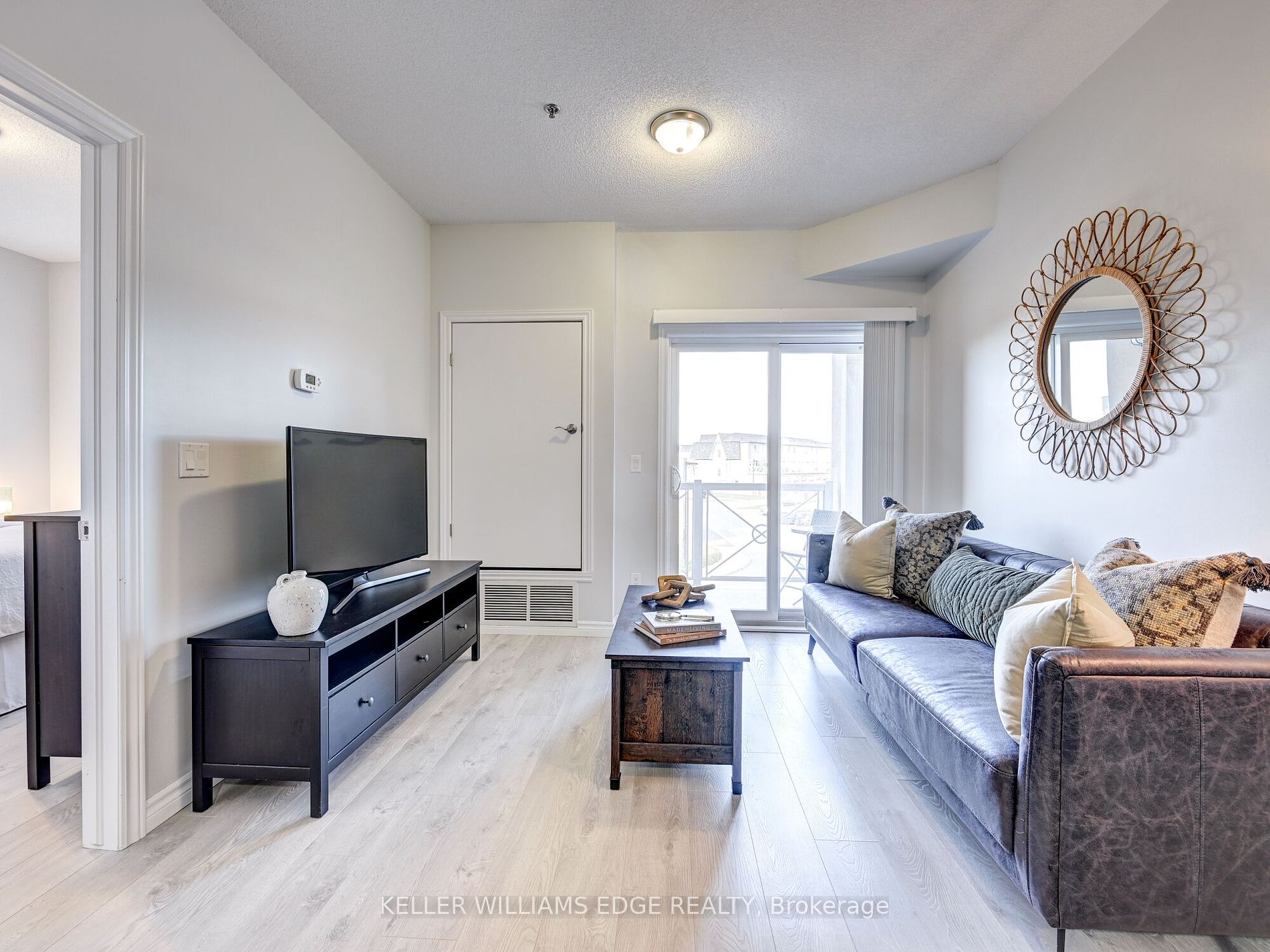 1360 Costigan Rd, #207