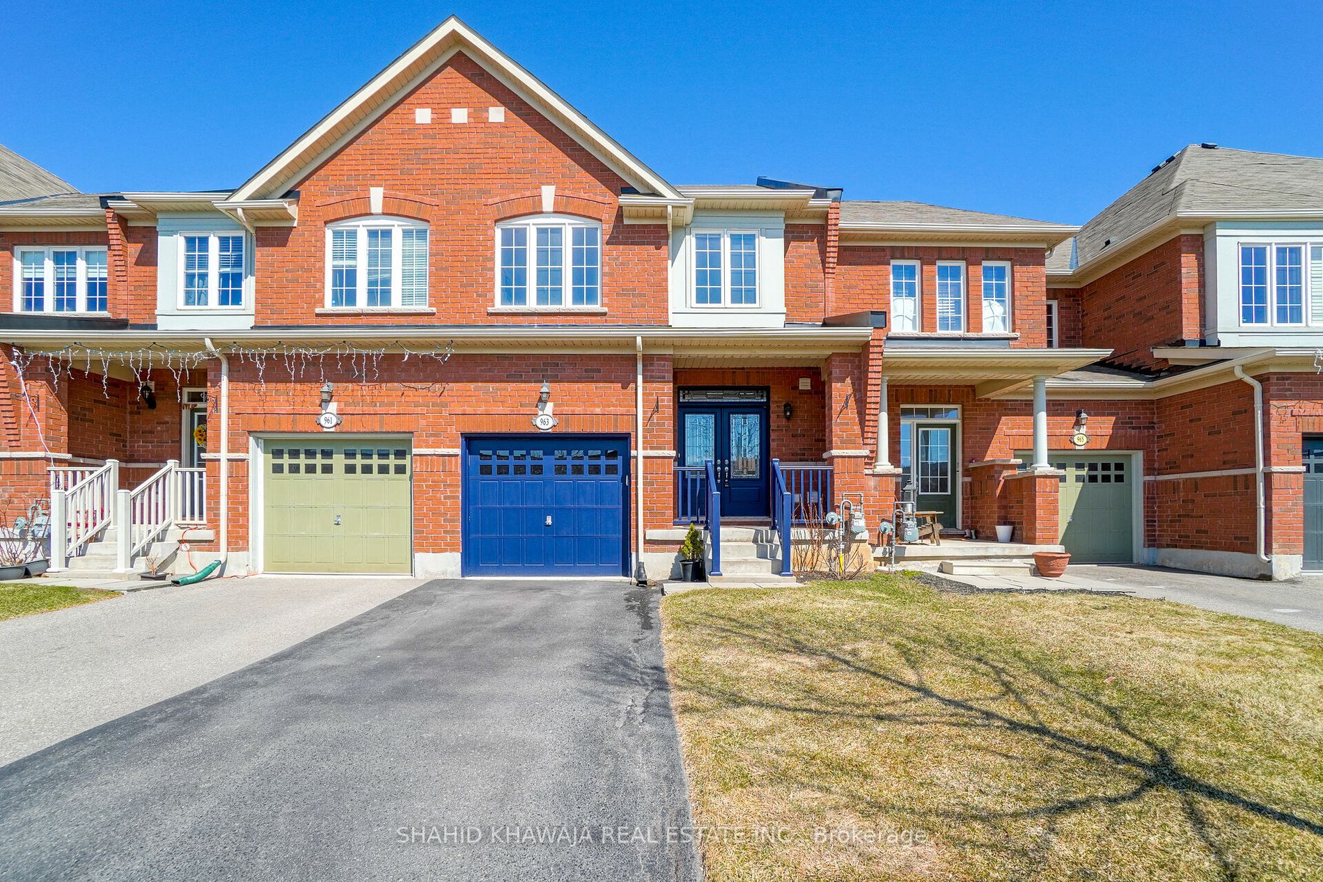 963 Transom Cres