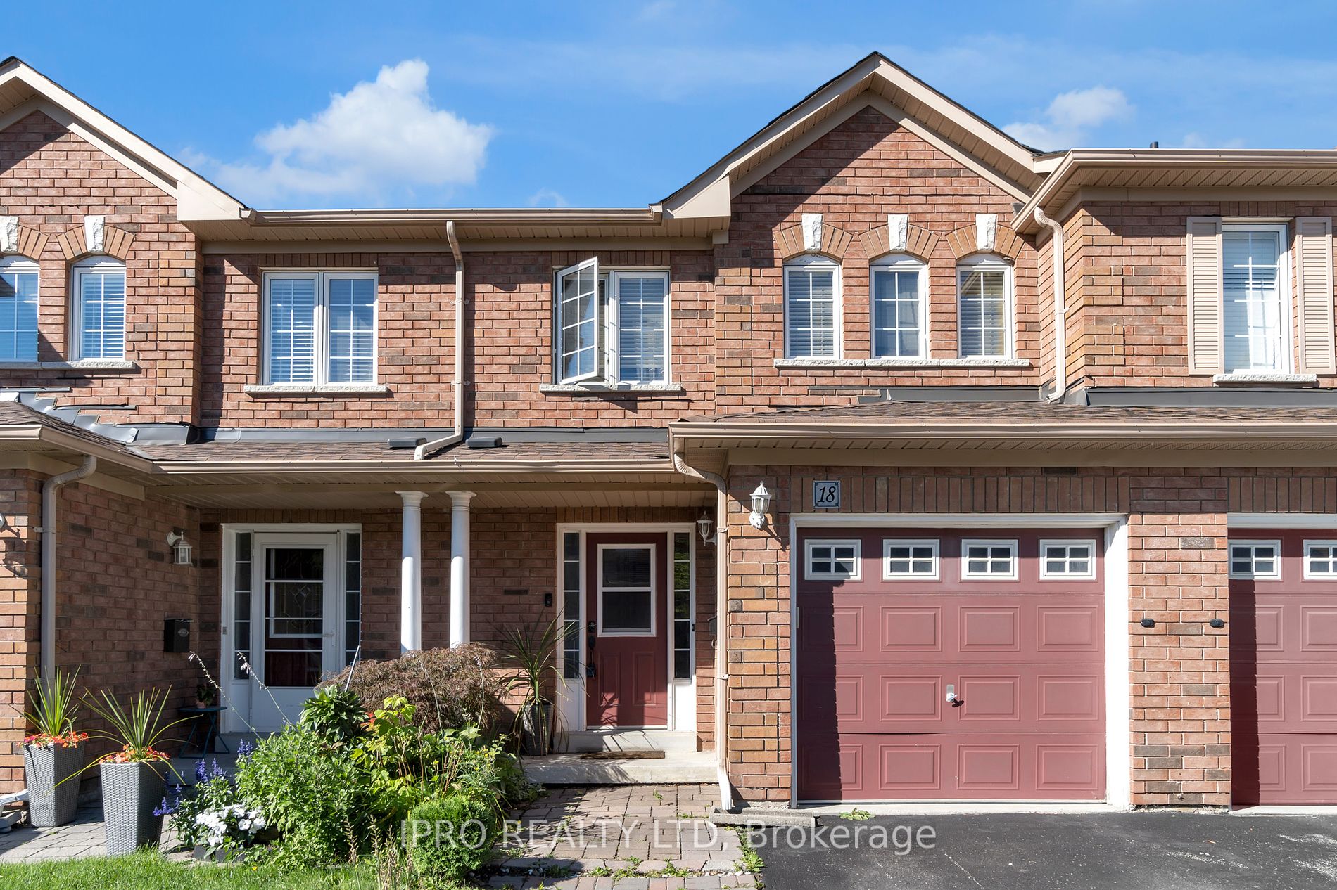 9900 Mclaughlin Rd N, #18