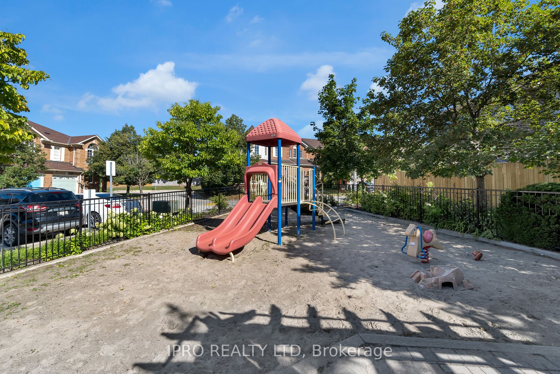 9900 Mclaughlin Rd N, #18