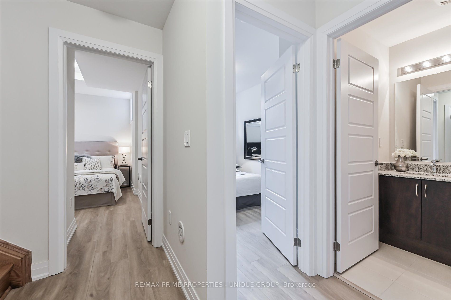 713 Lawrence Avenue W, #15