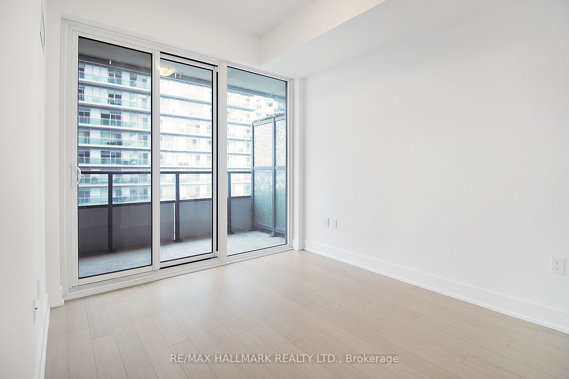 30 Shore Breeze Drive #3113