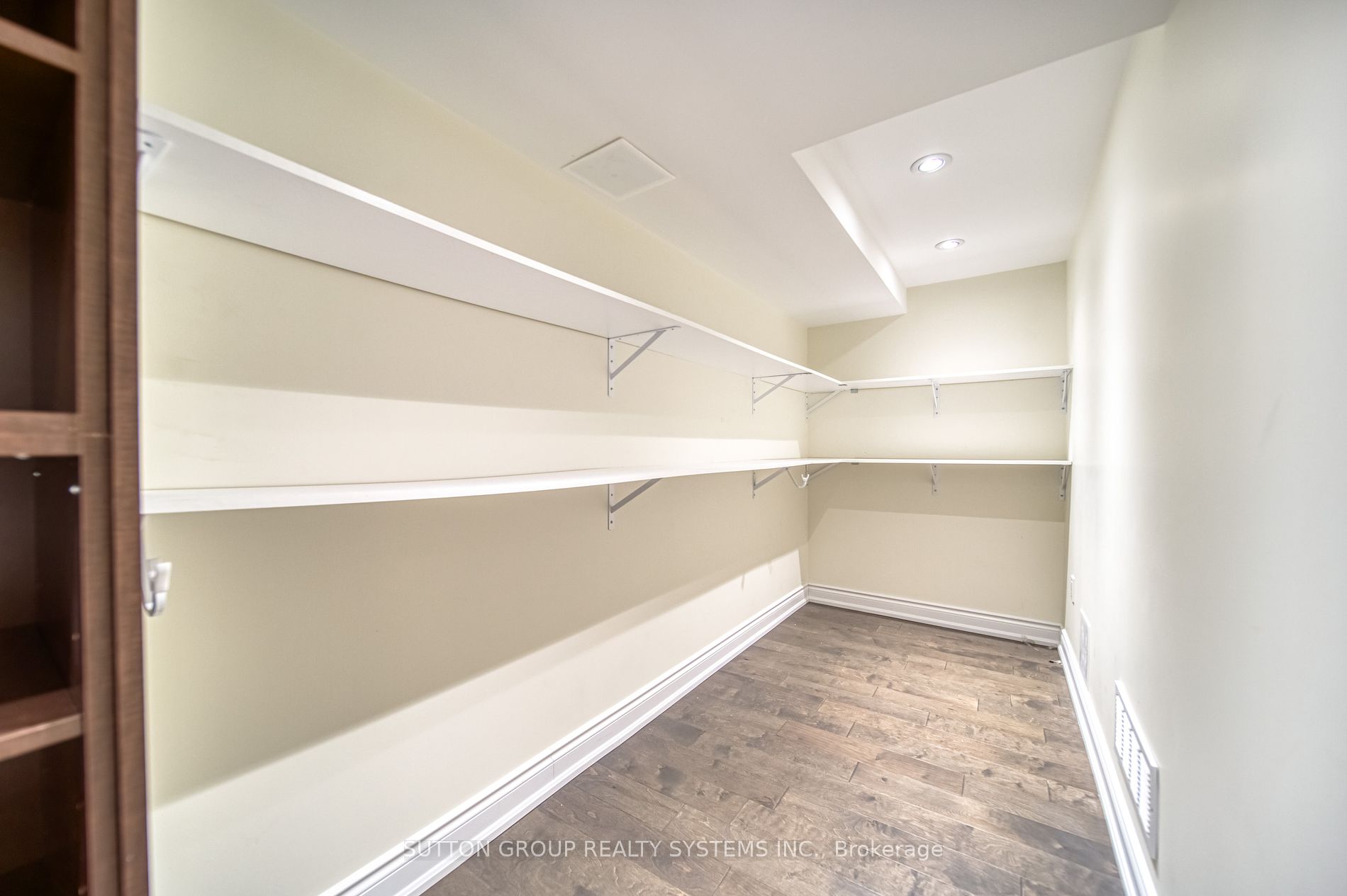 3302 Weatherford Rd