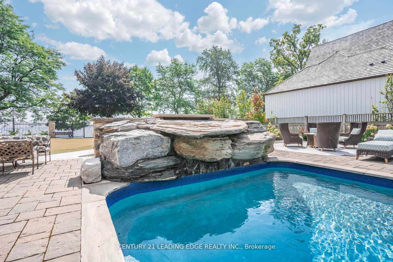 26 Trafalgar Rd