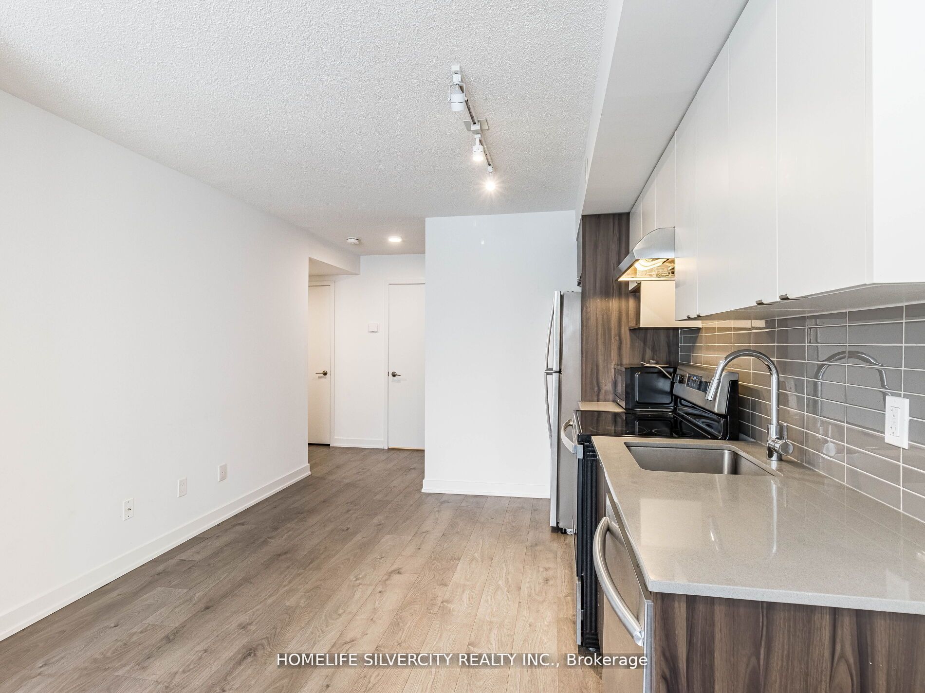1141 Cooke Boulevard #403