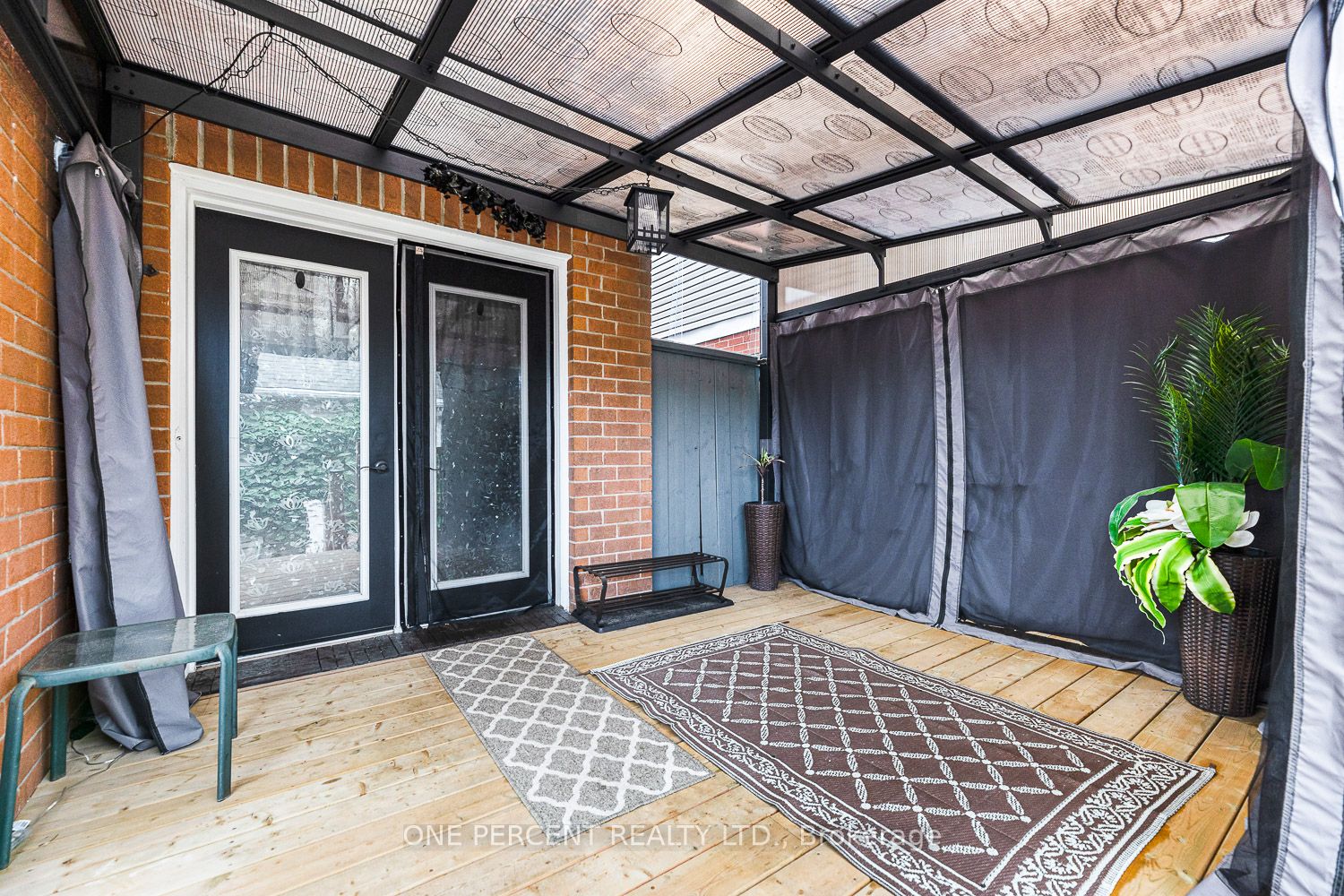 303 Dogwood Street