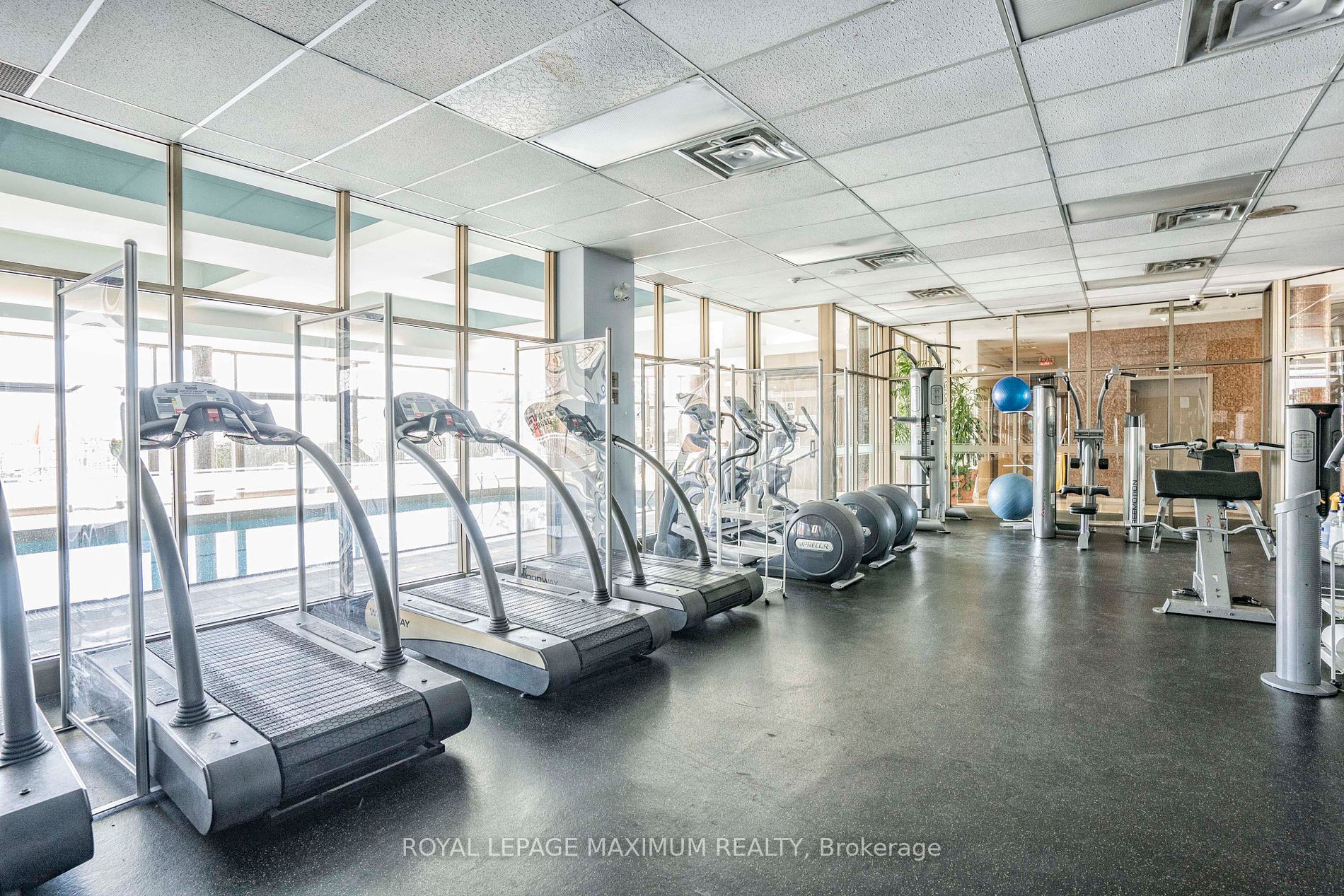 2269 Lake Shore Blvd W, #2102