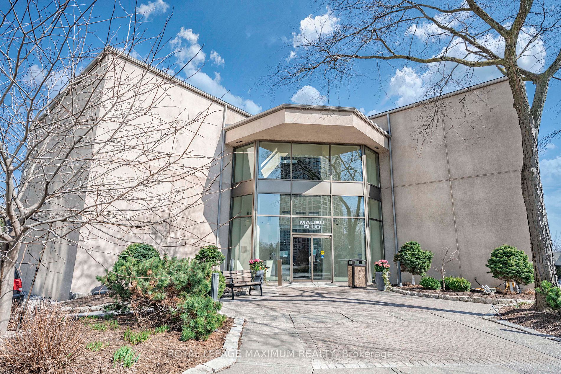 2269 Lake Shore Blvd W, #2102