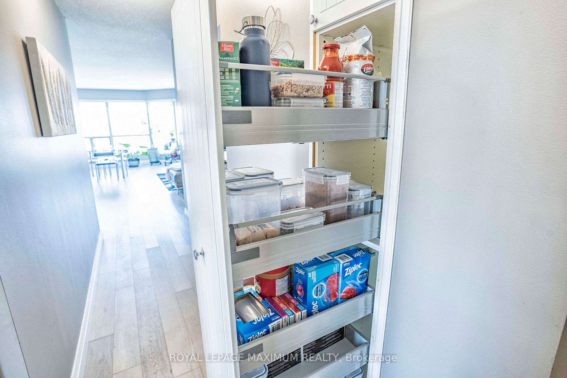 2269 Lake Shore Blvd W, #2102