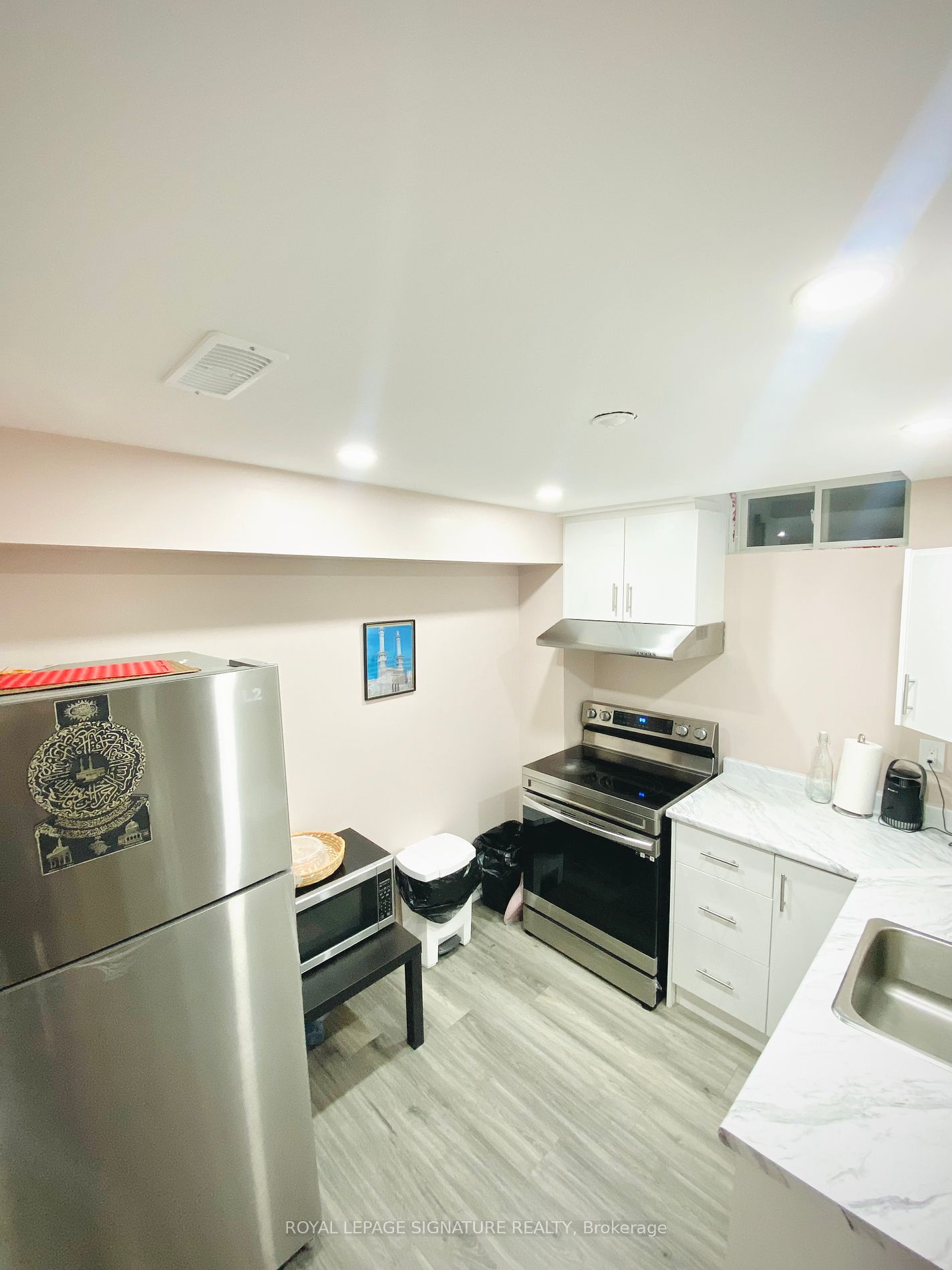 23 Sunley Crescent, #Lower