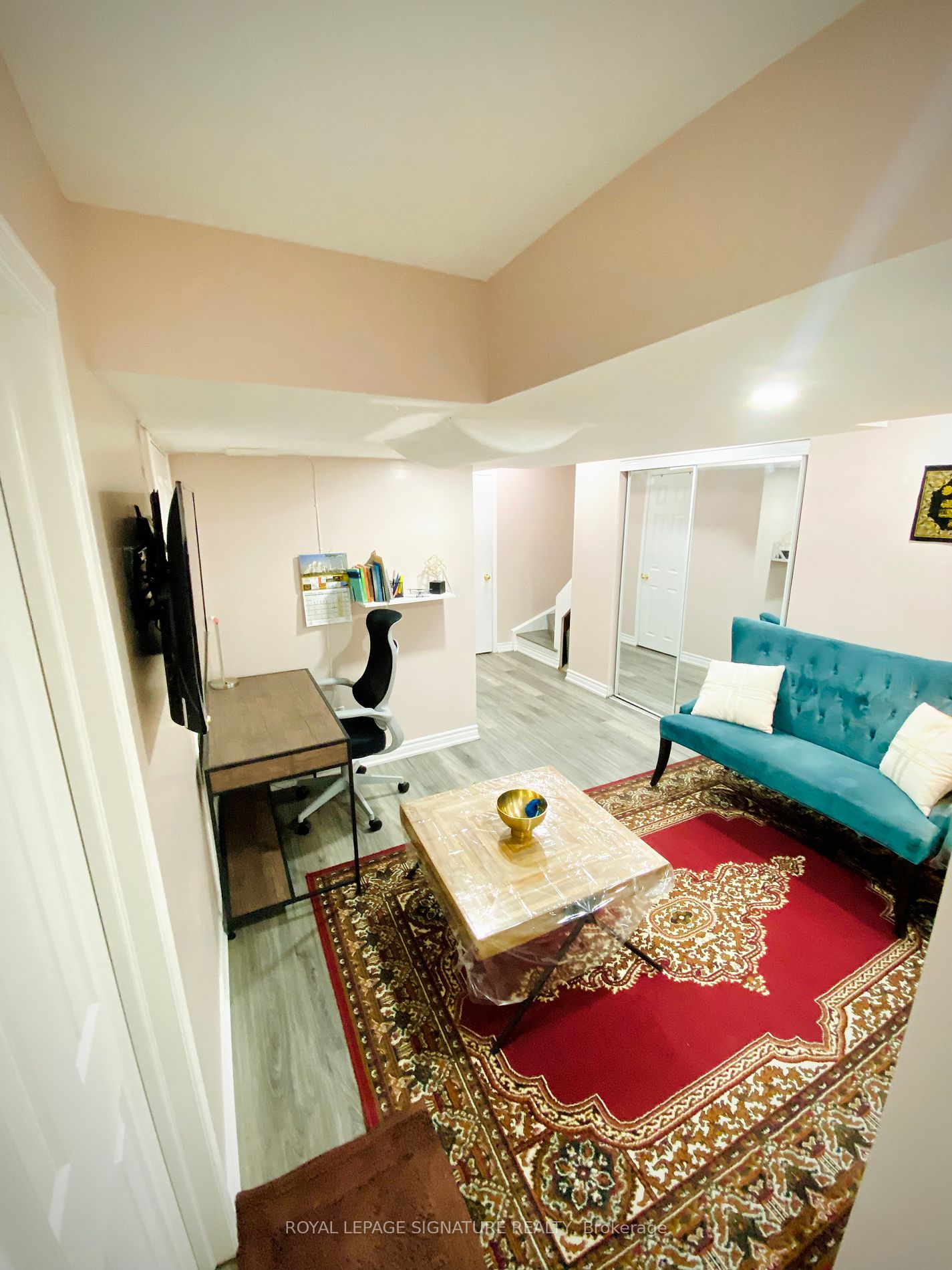 23 Sunley Crescent, #Lower