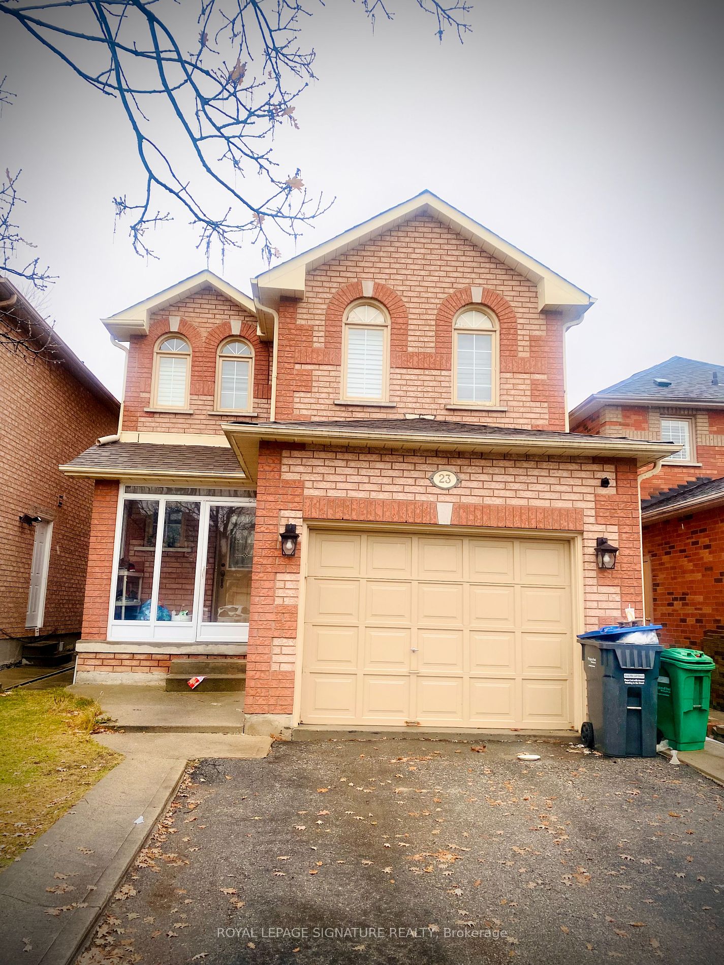 23 Sunley Crescent, #Lower