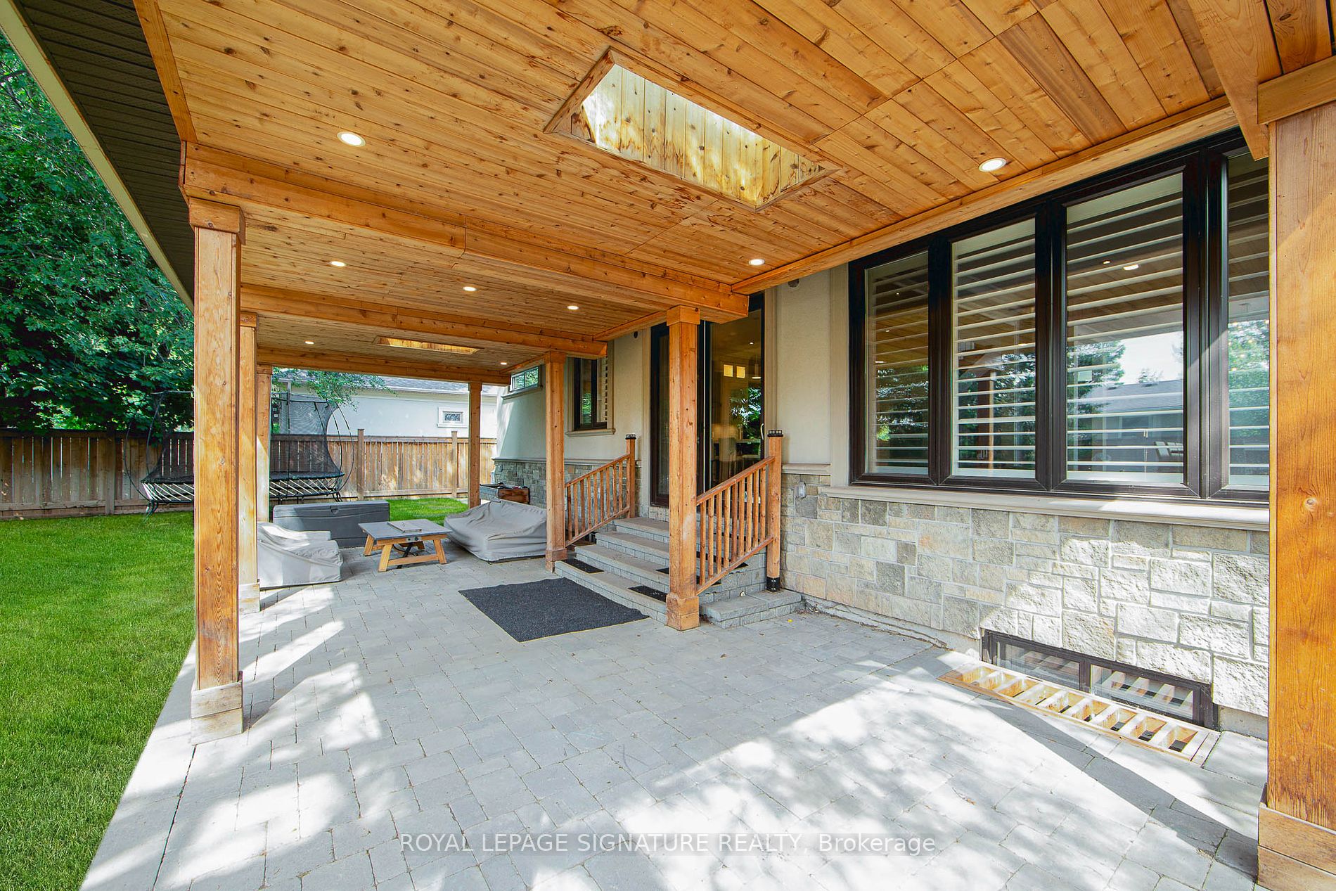 450 Saville Crescent