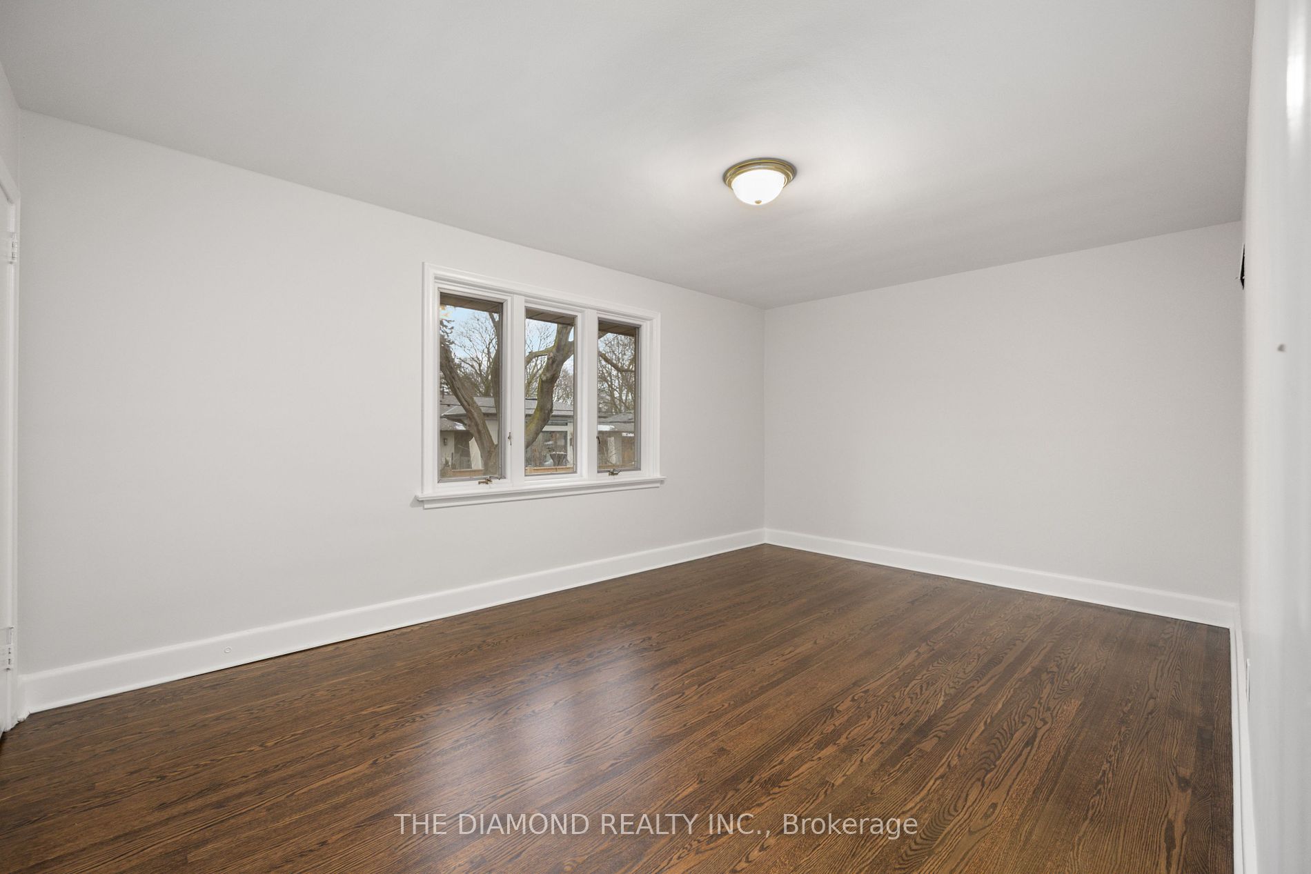 7 Greenford Rd