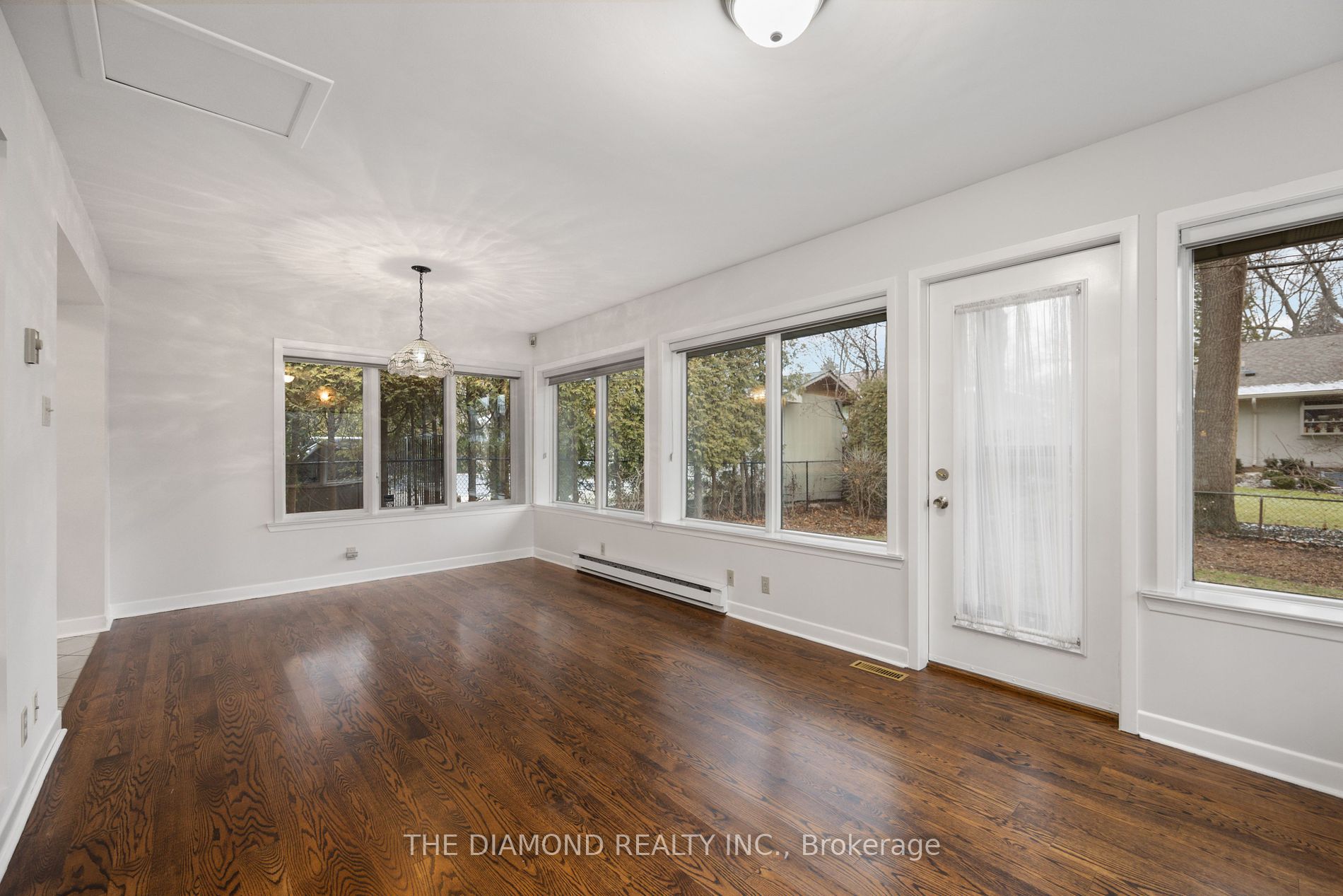 7 Greenford Rd