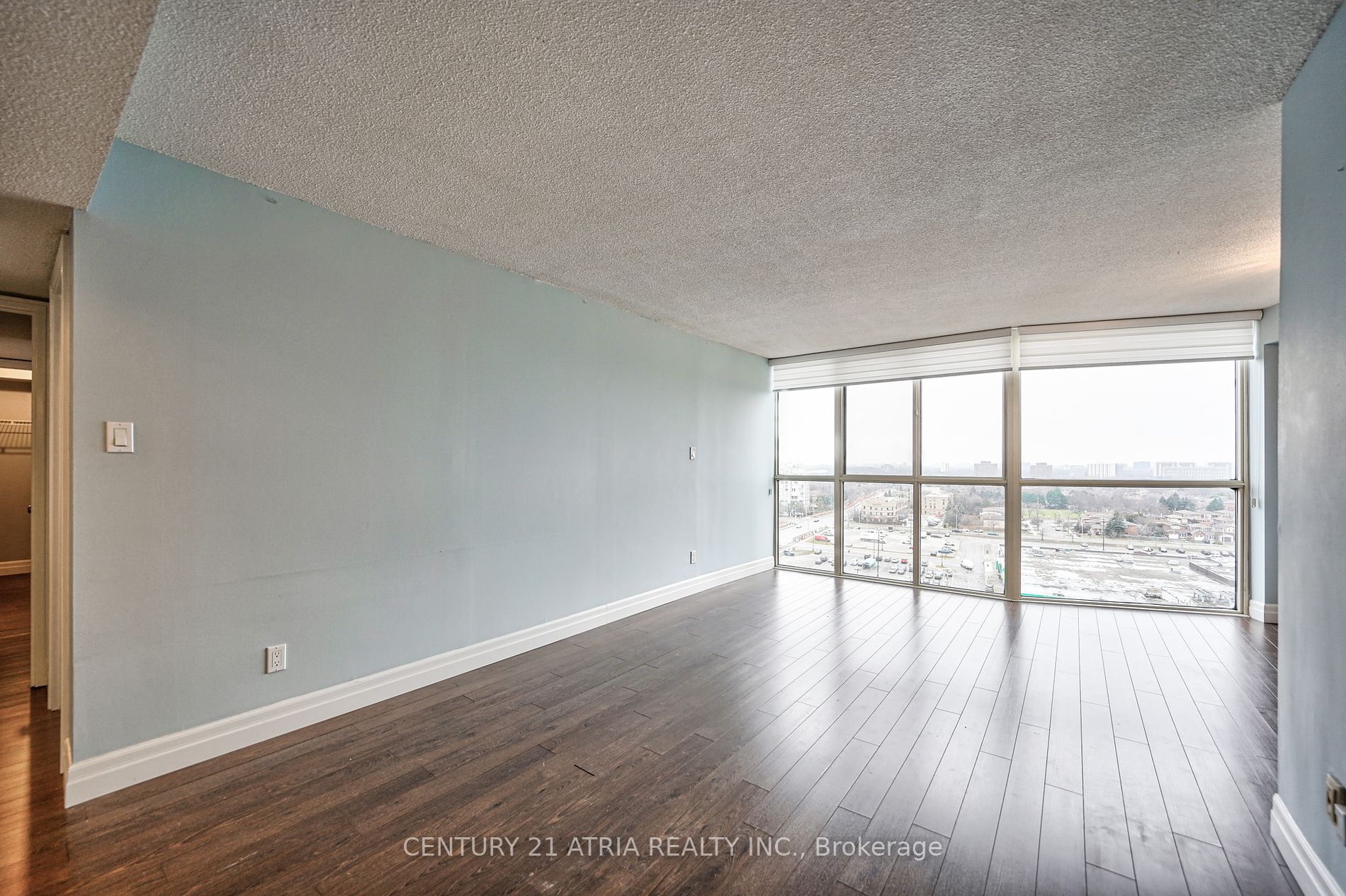 1360 Rathburn Road E, #1505