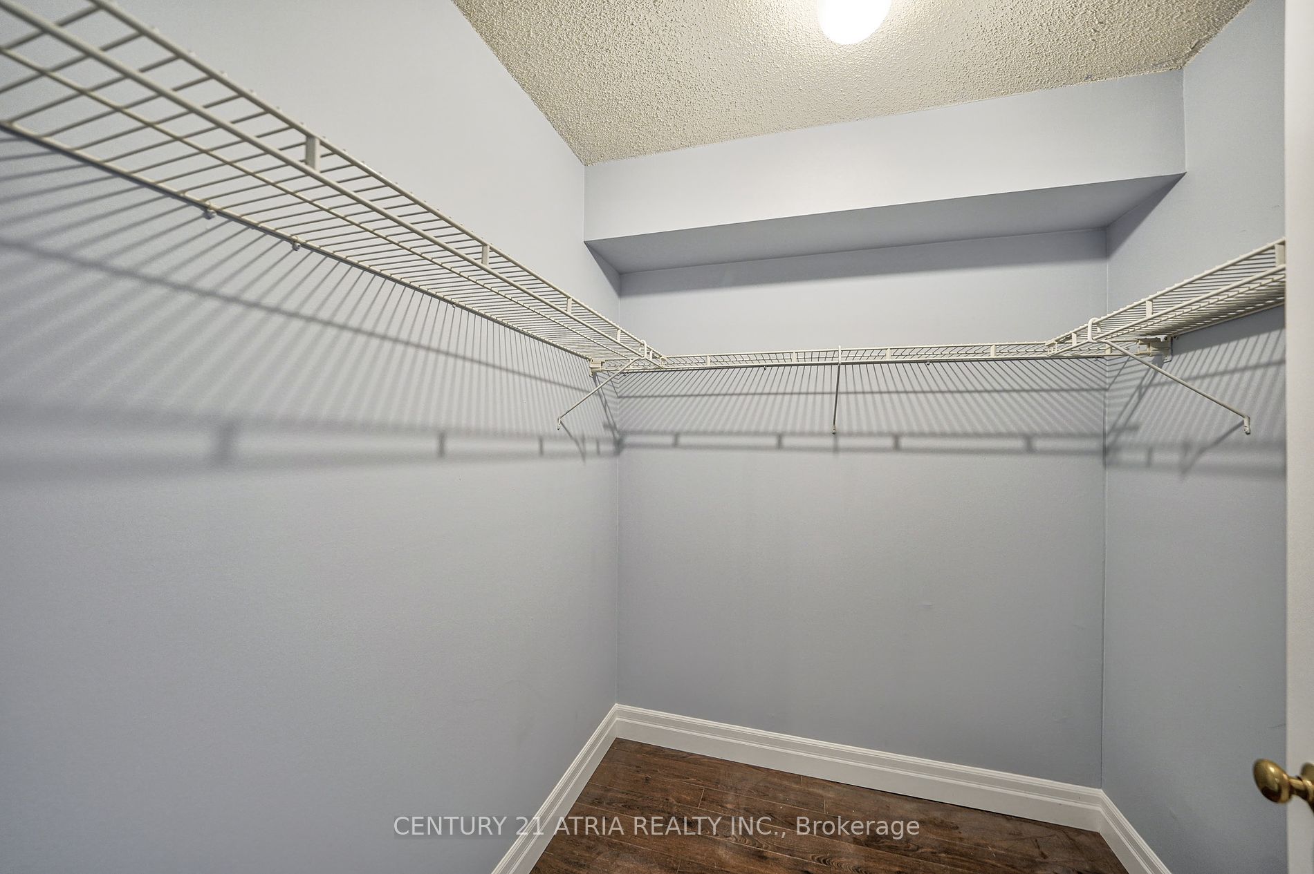 1360 Rathburn Road E, #1505
