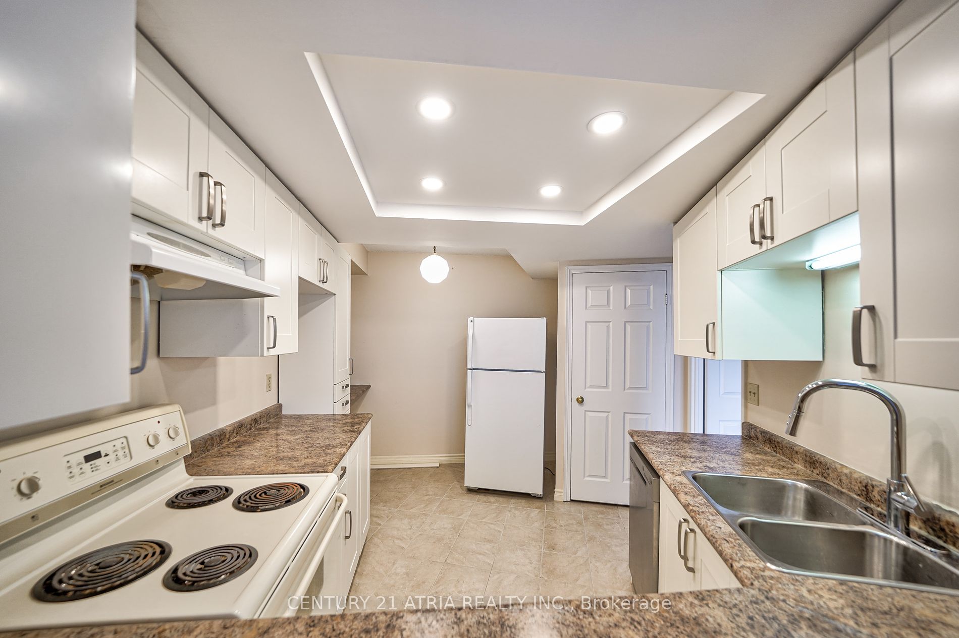 1360 Rathburn Road E, #1505