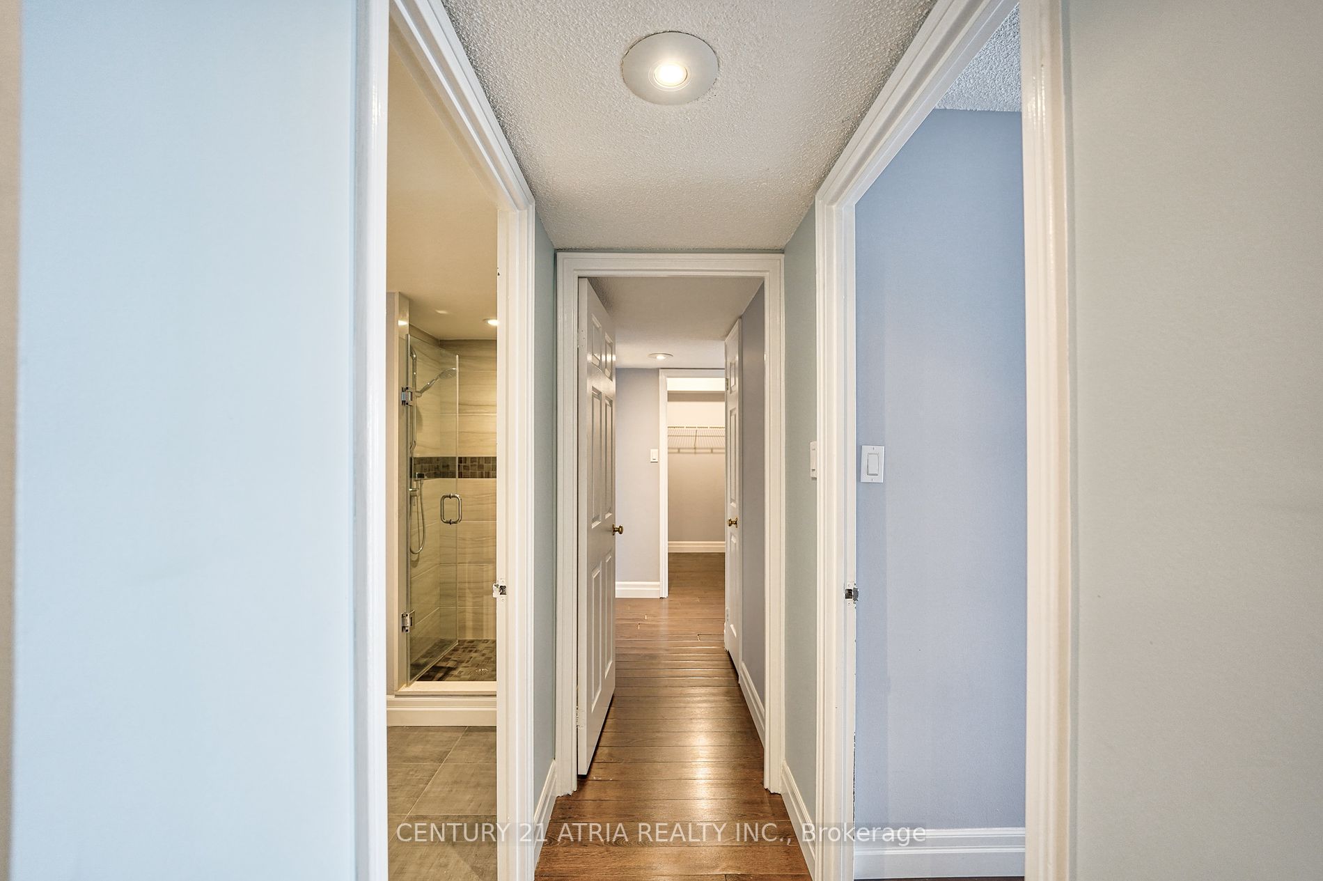 1360 Rathburn Road E, #1505