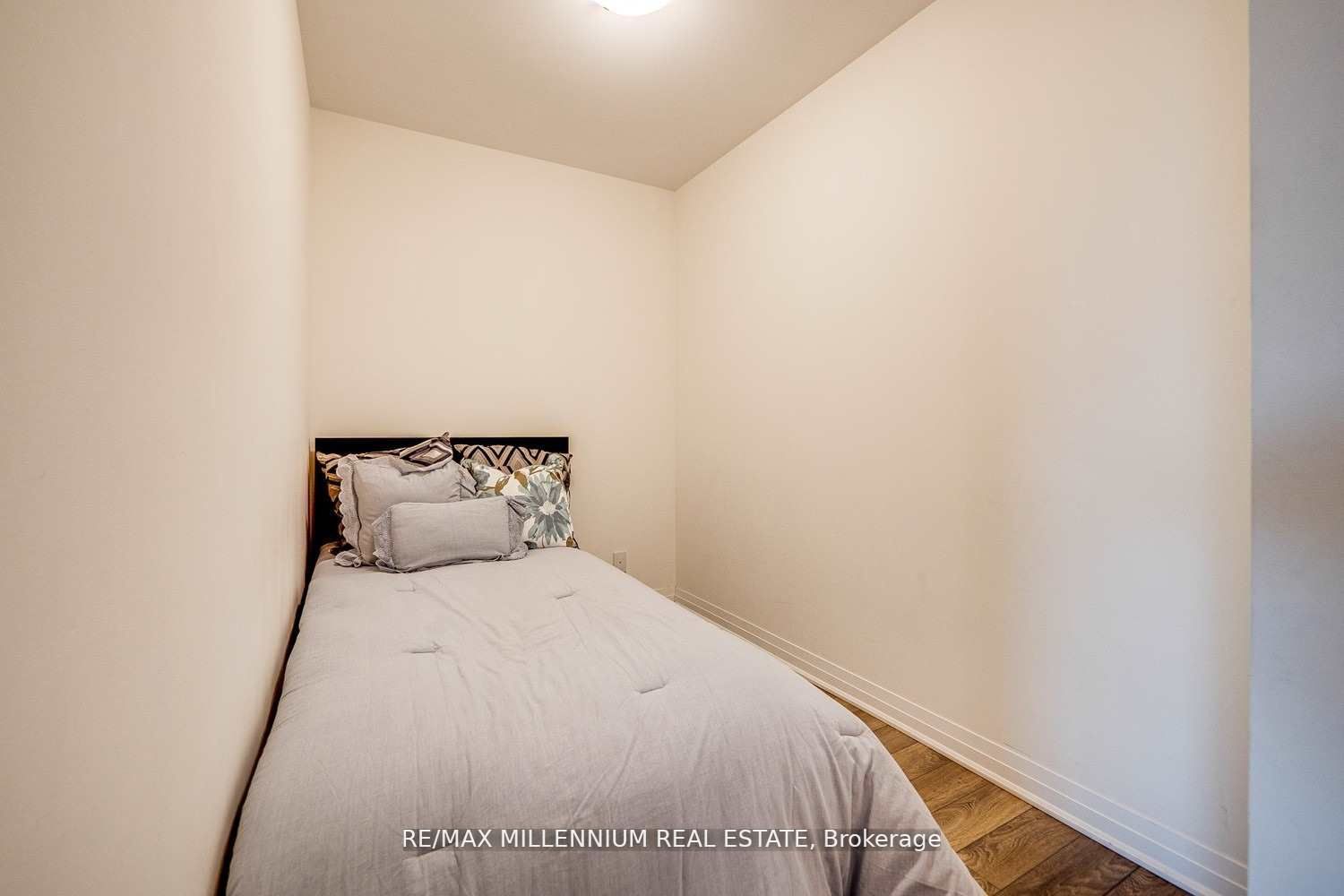 1105 Leger Way, #223
