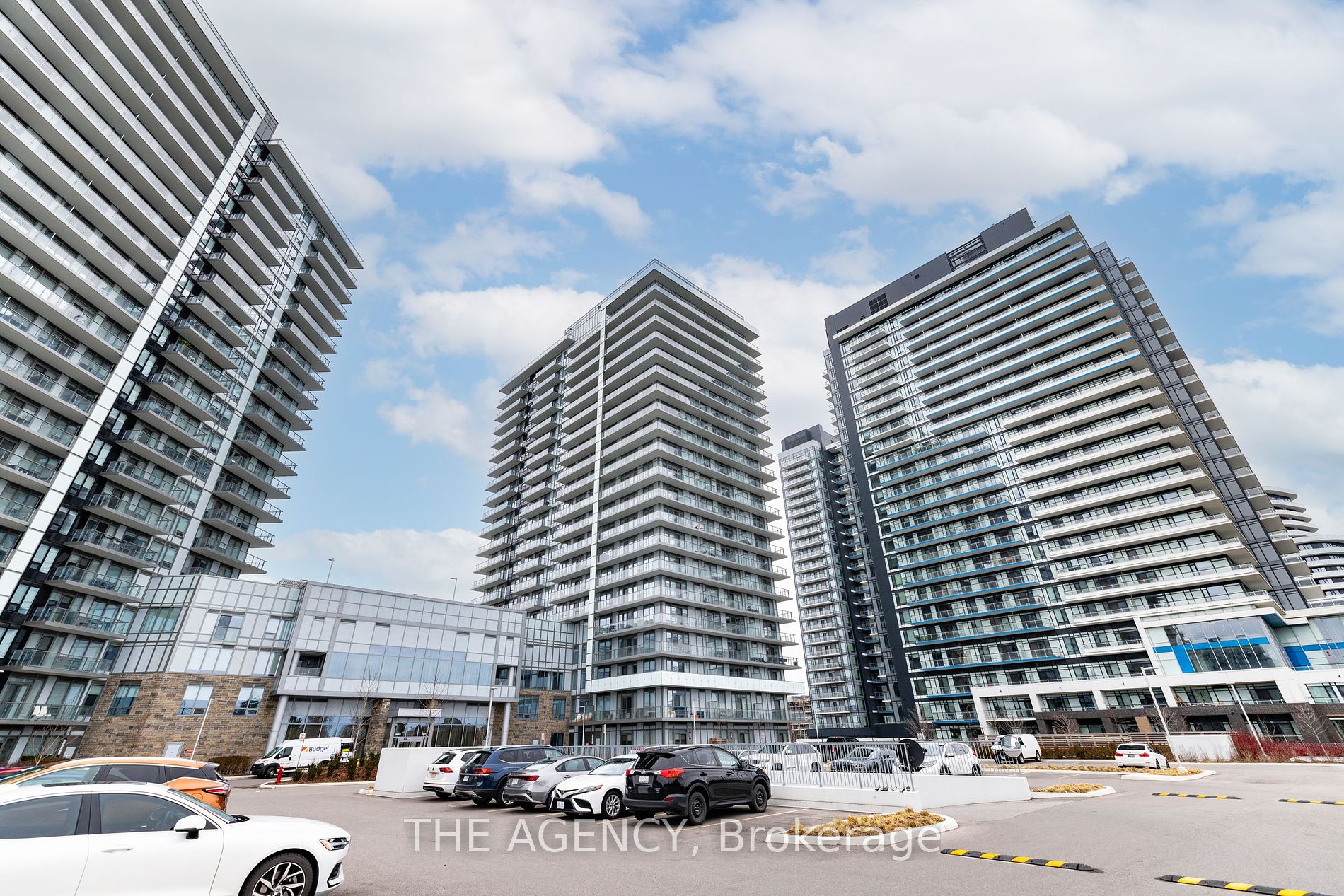 4675 Metcalfe Ave, #2004