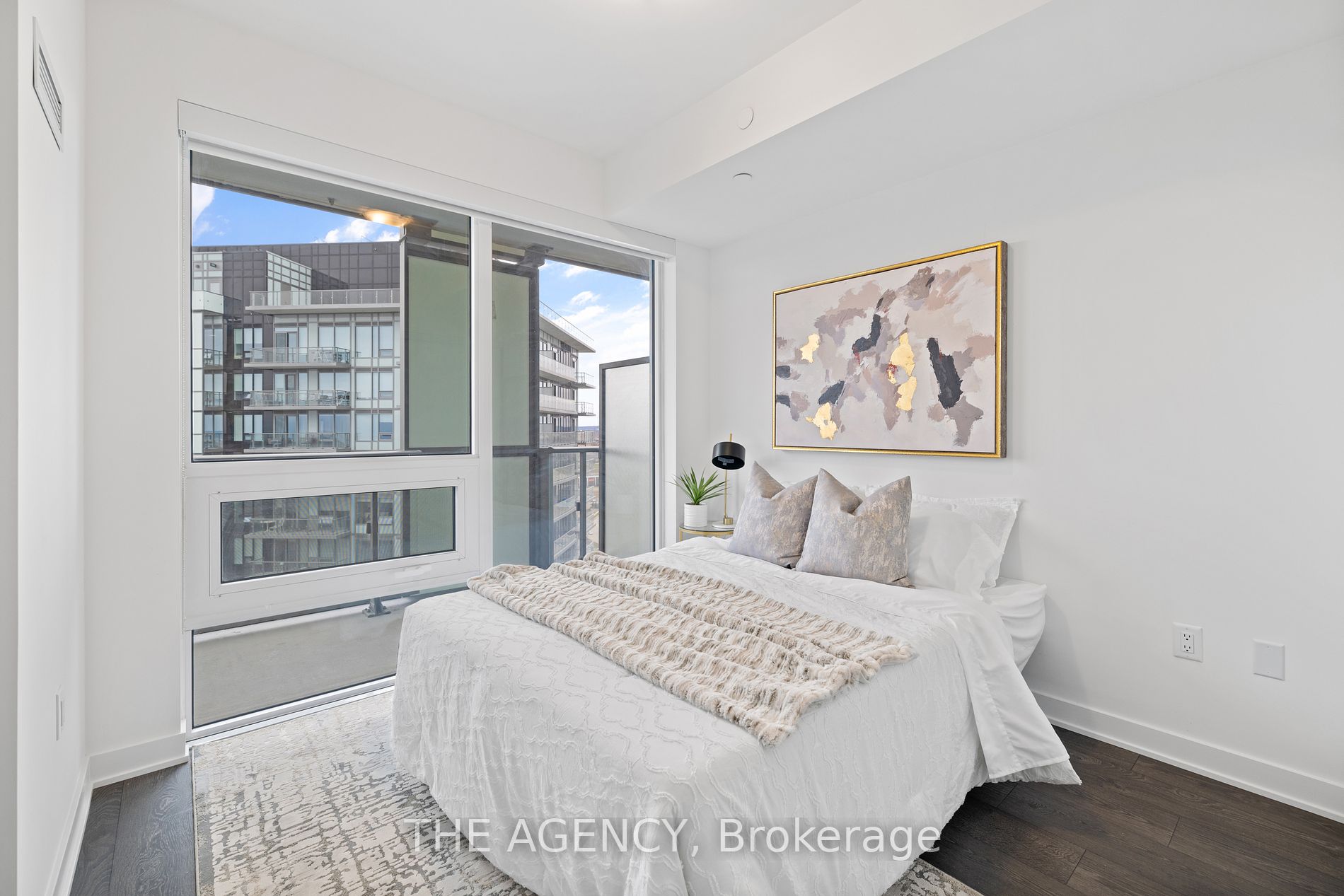 4675 Metcalfe Ave, #2004