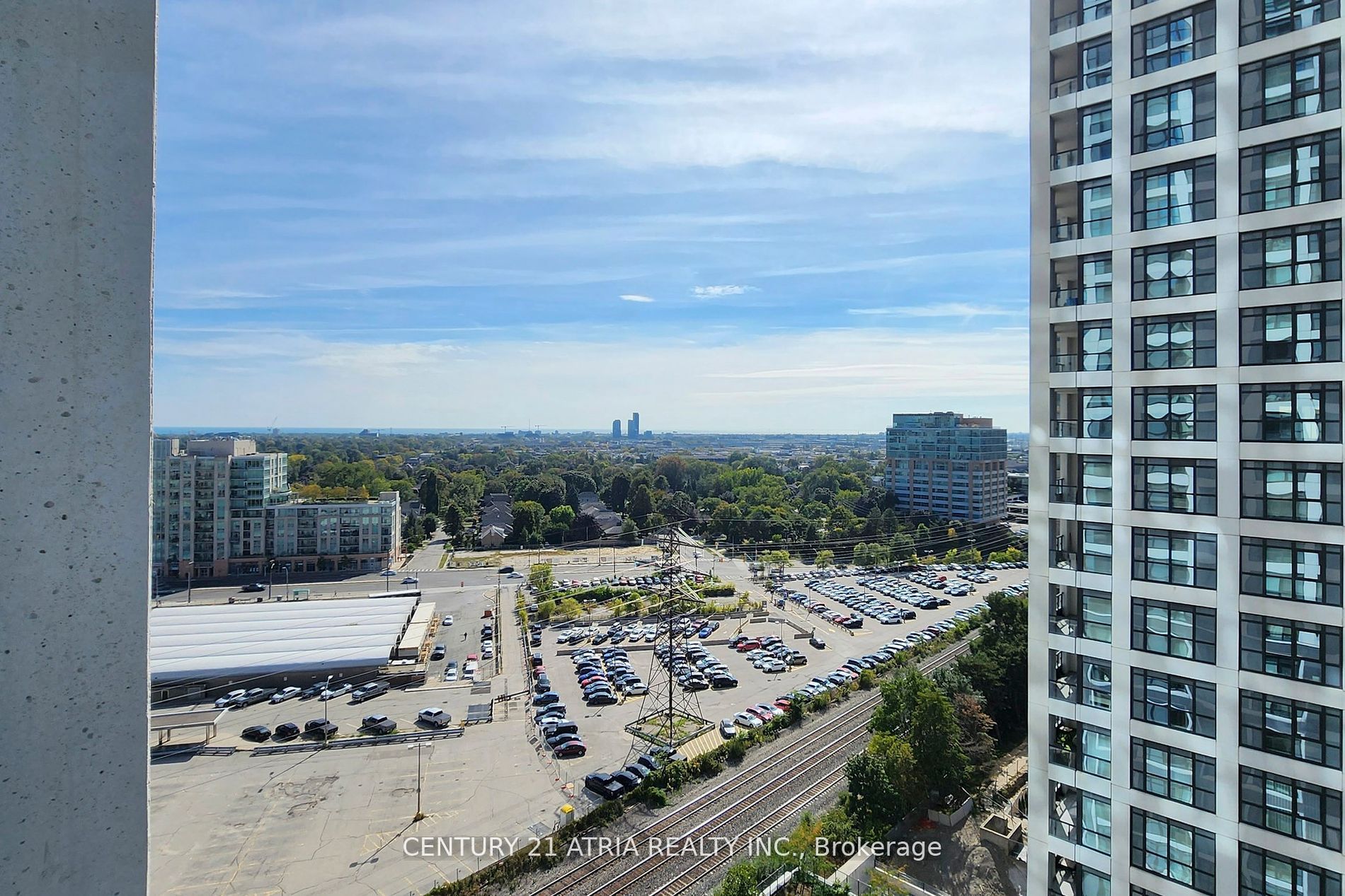 7 Mabelle Ave, #1501