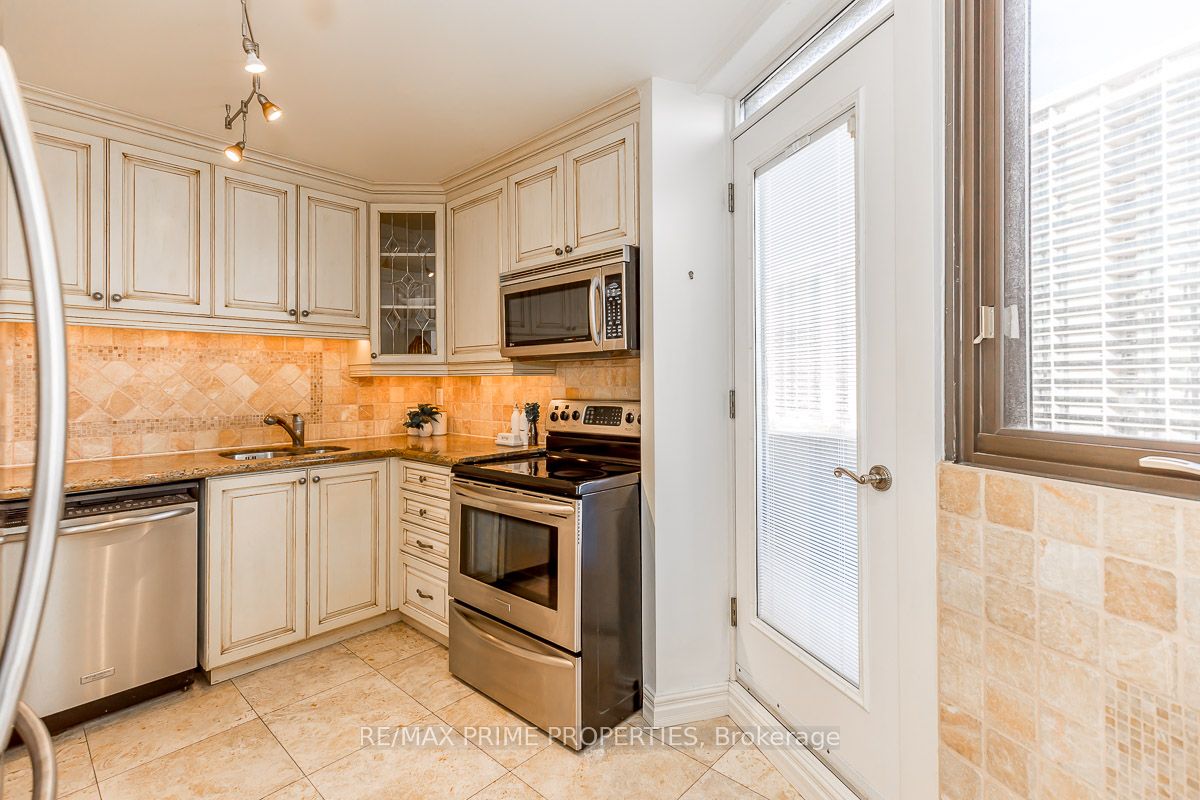 288 Mill Road, #C49