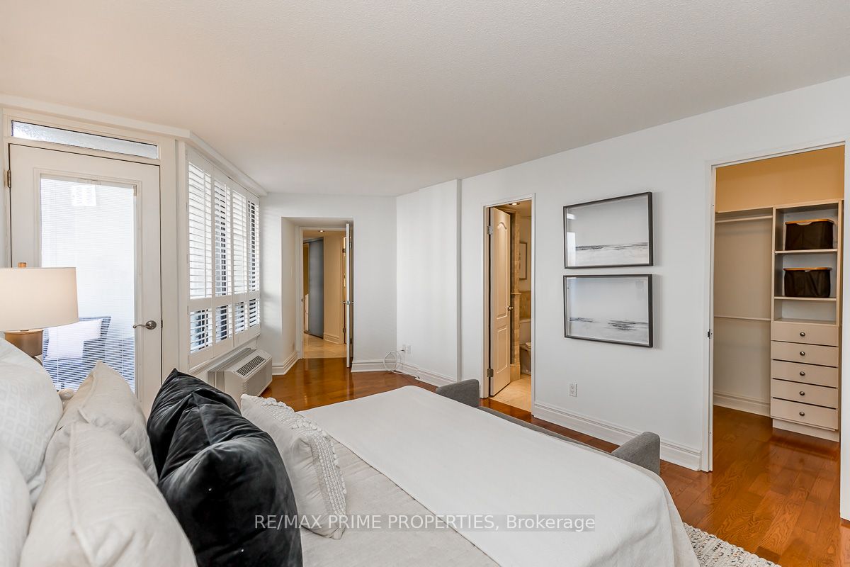 288 Mill Road, #C49