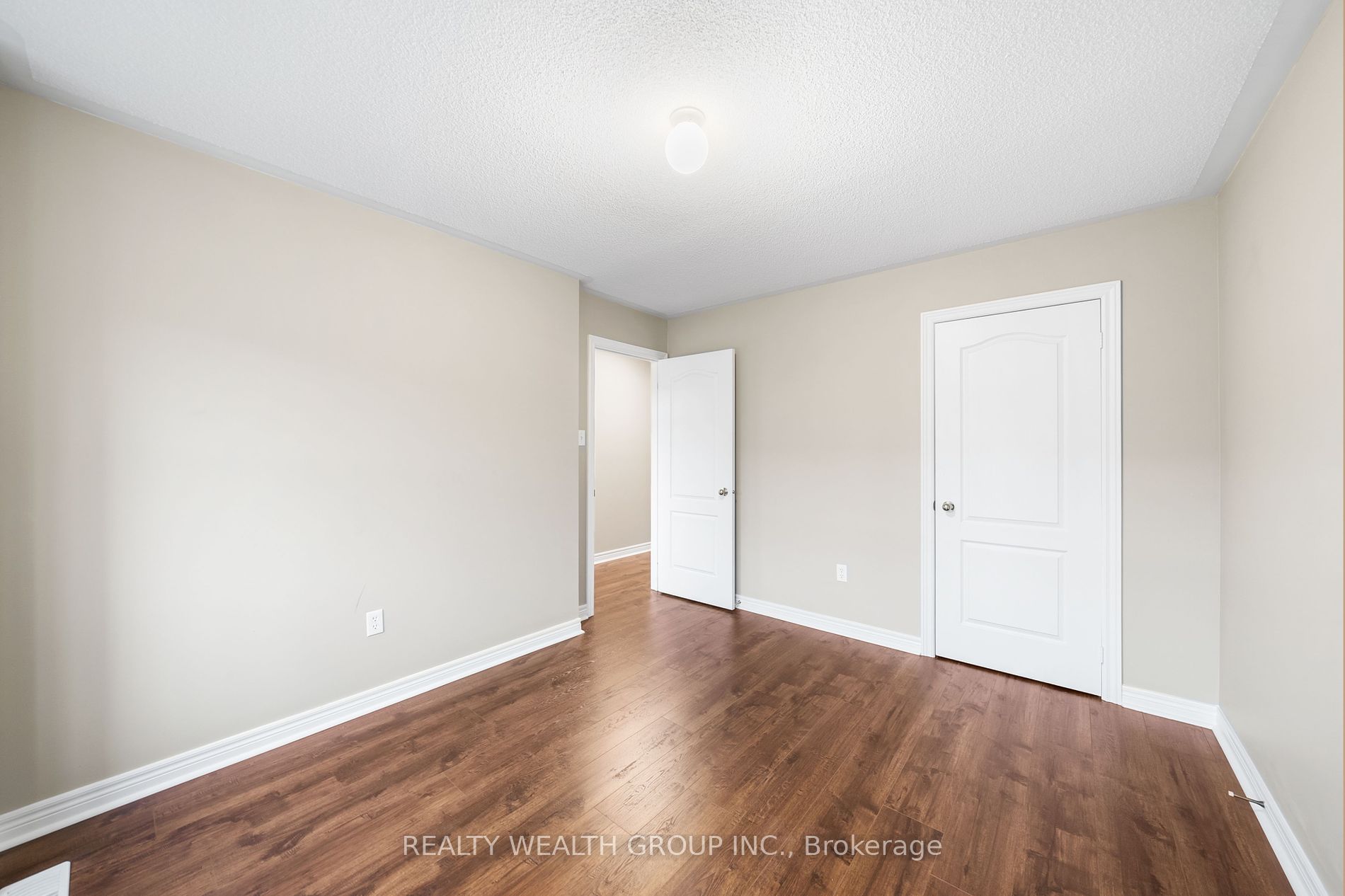 262 Mccready Dr