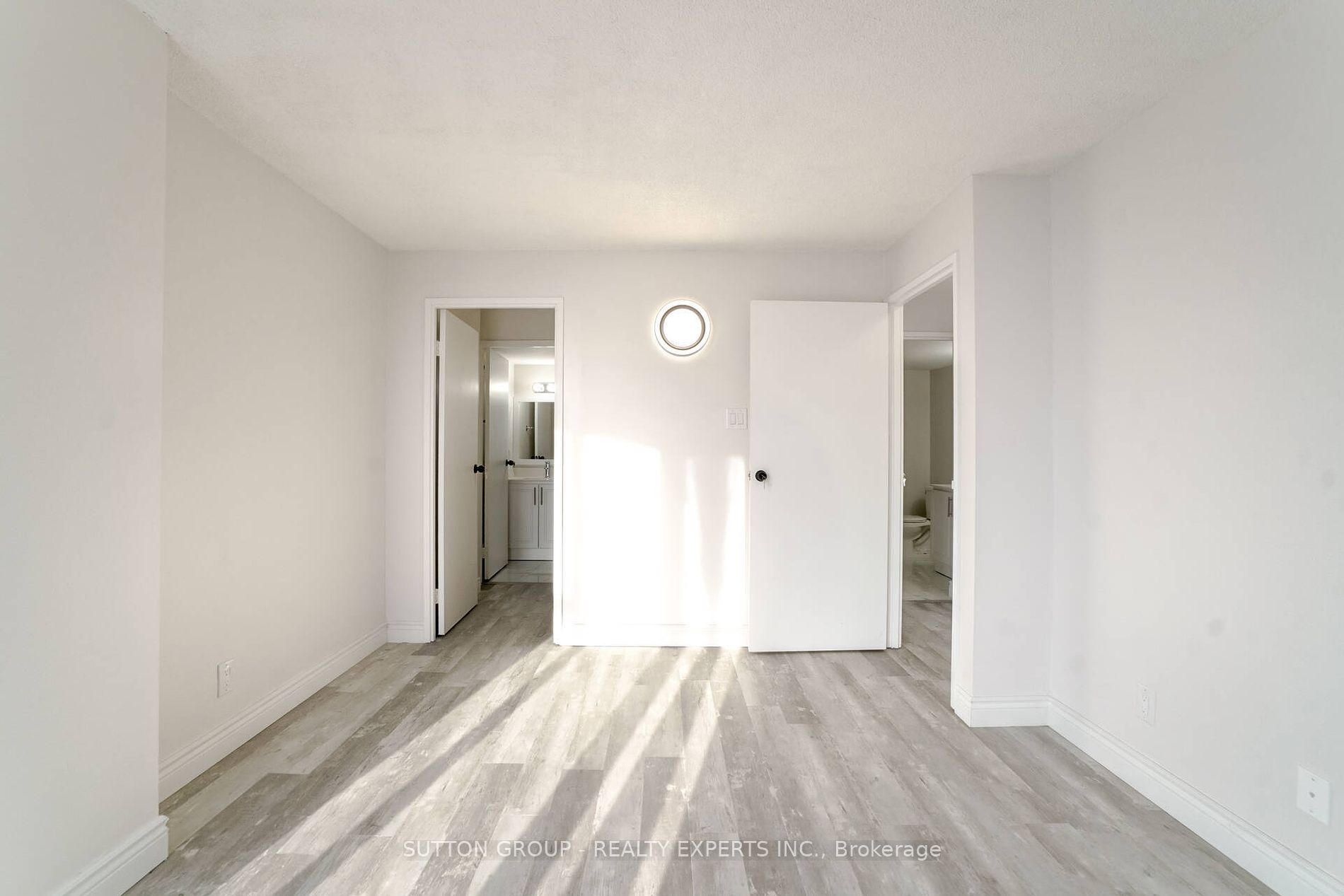 25 Trailwood Drive, #2002