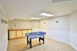38 Lord Simcoe Dr