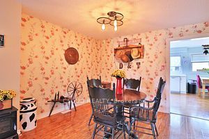 38 Lord Simcoe Dr