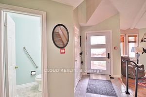 38 Lord Simcoe Dr