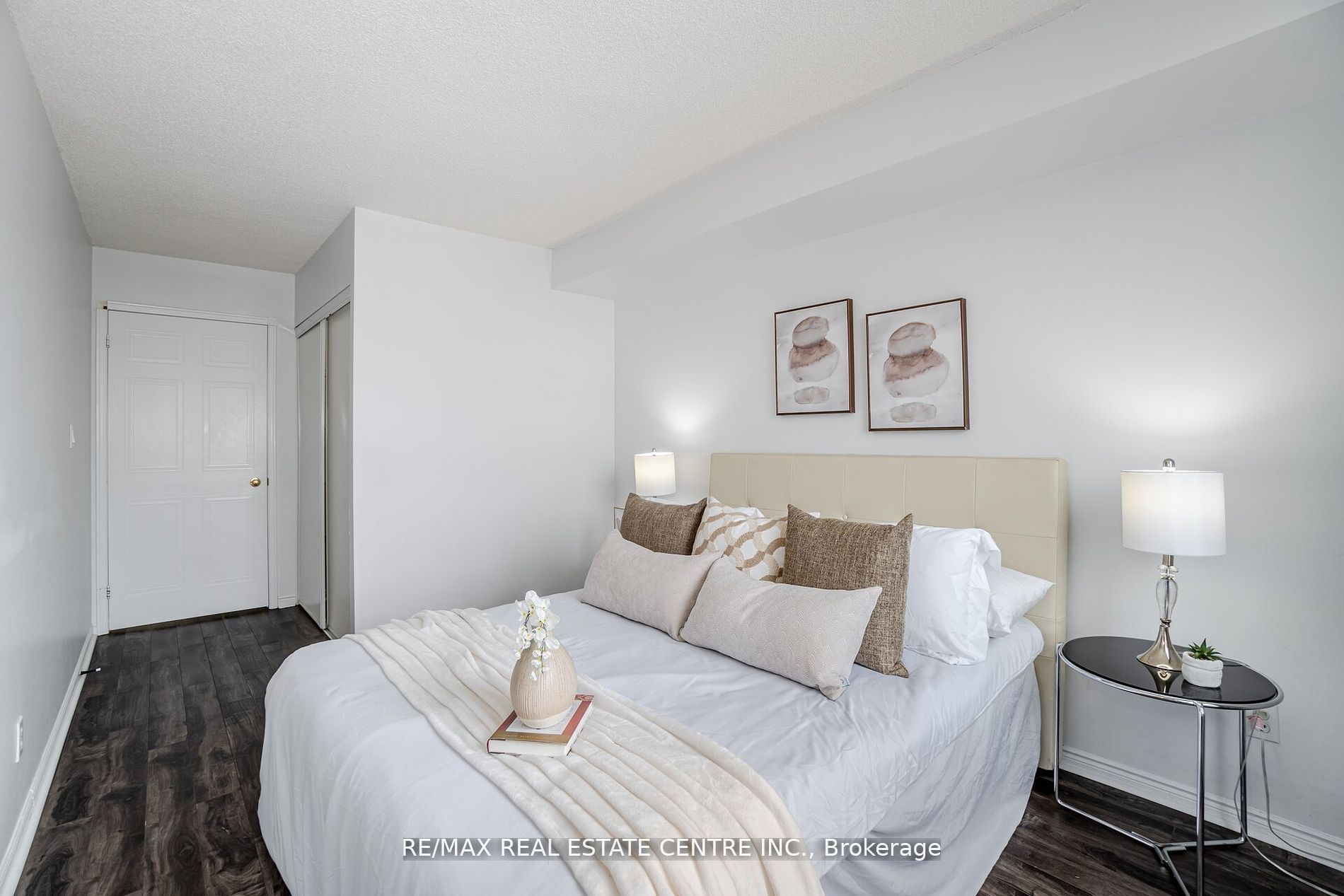 135 Hillcrest Ave, #2216