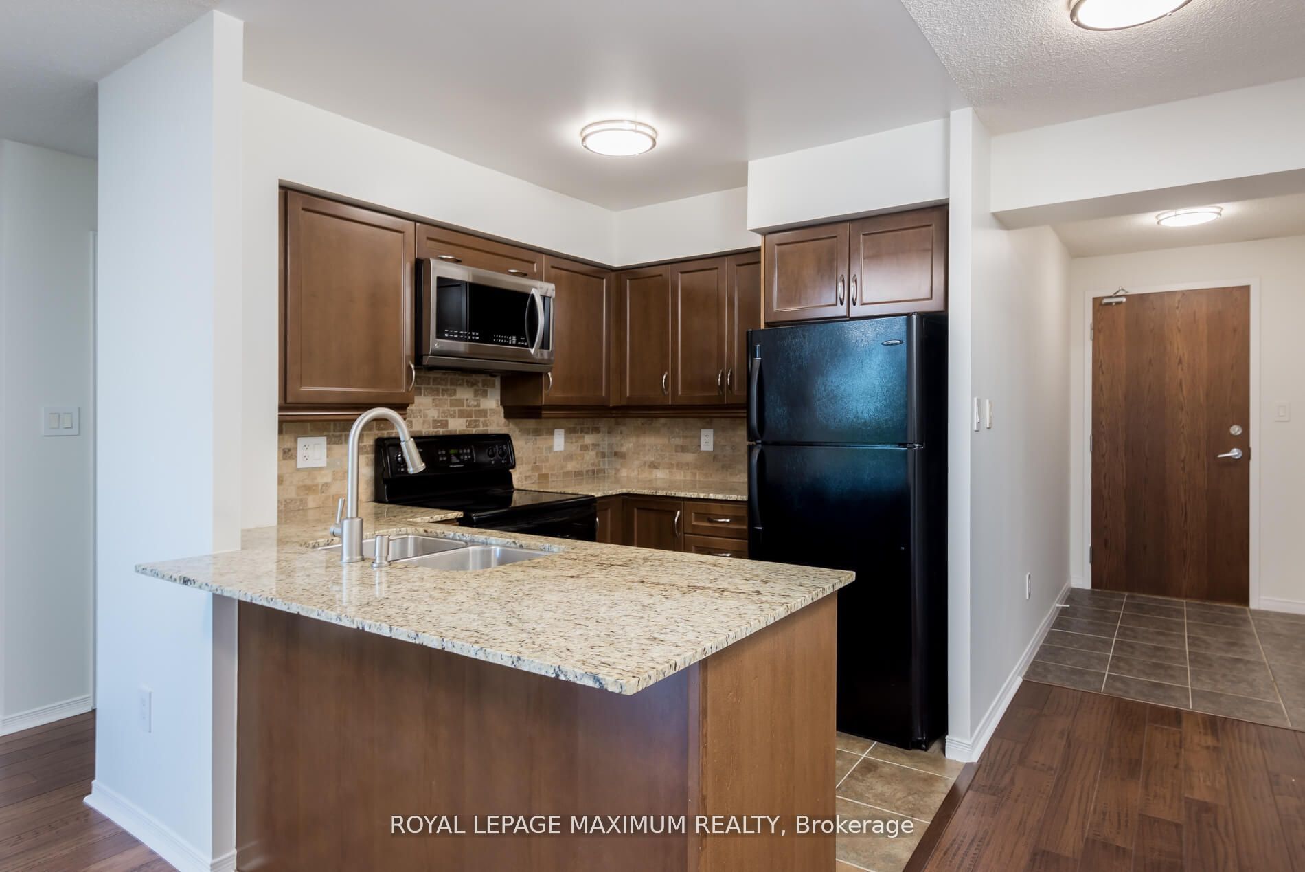 2772 Keele St, #416