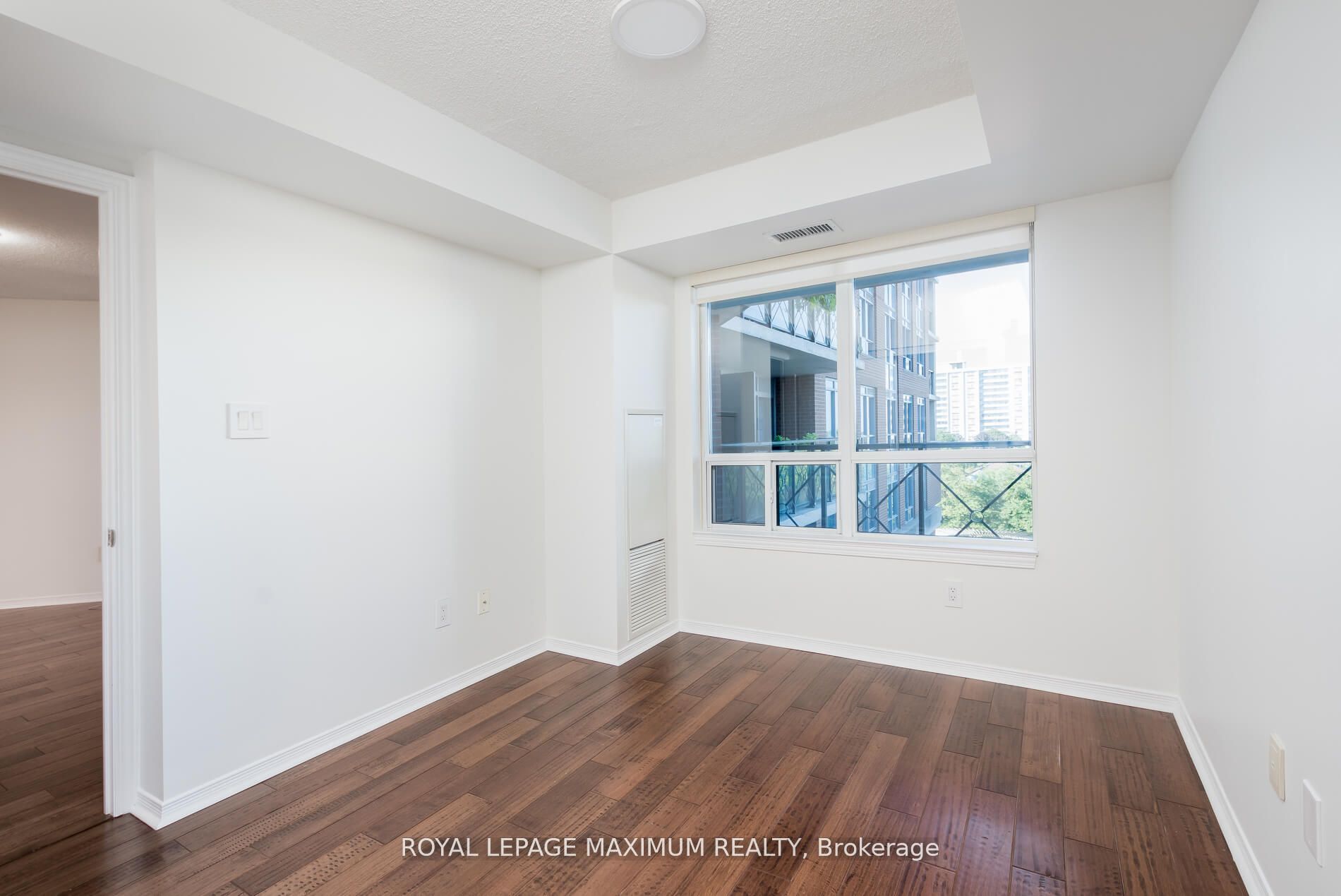 2772 Keele St, #416